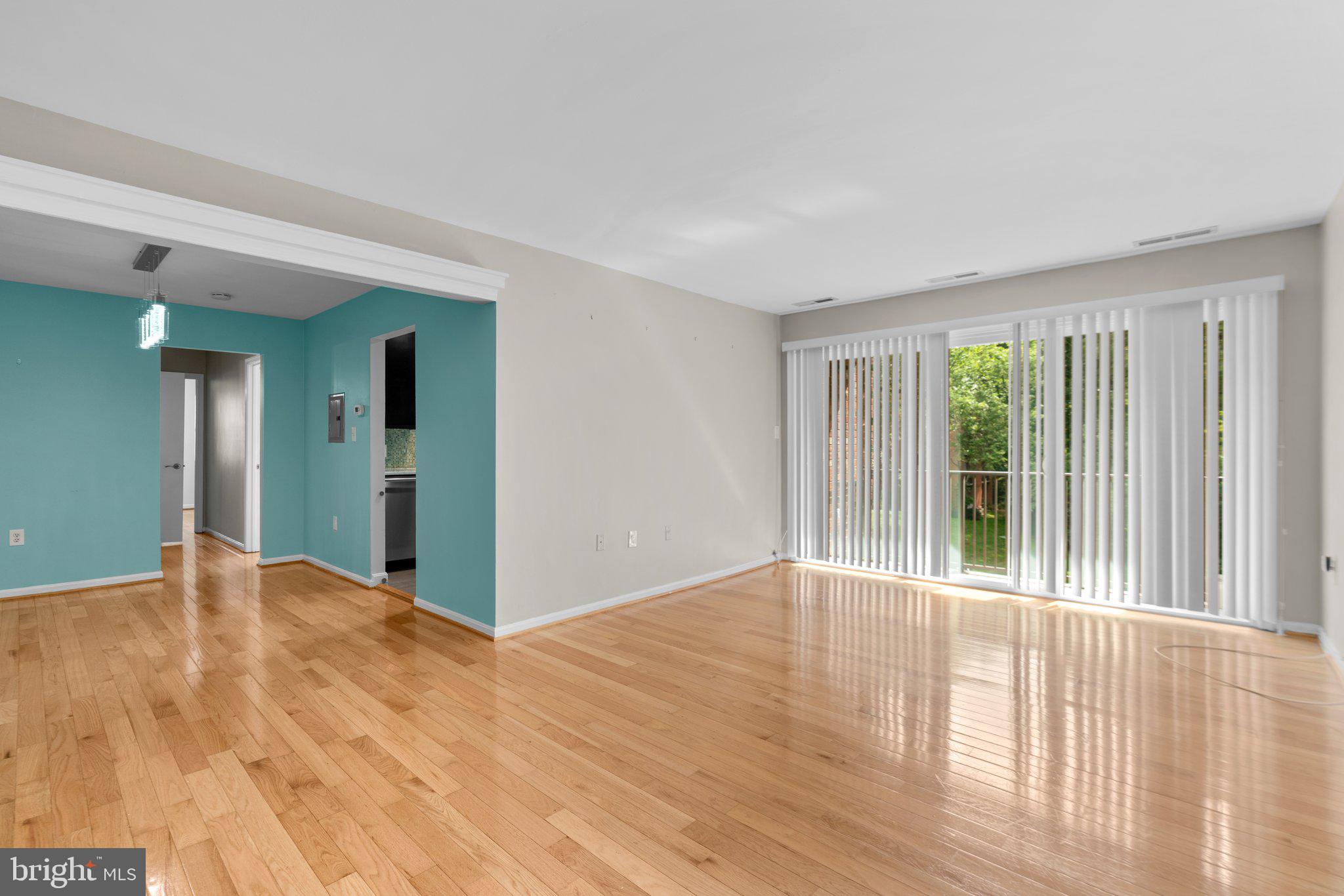 878 COLLEGE PARKWAY 202