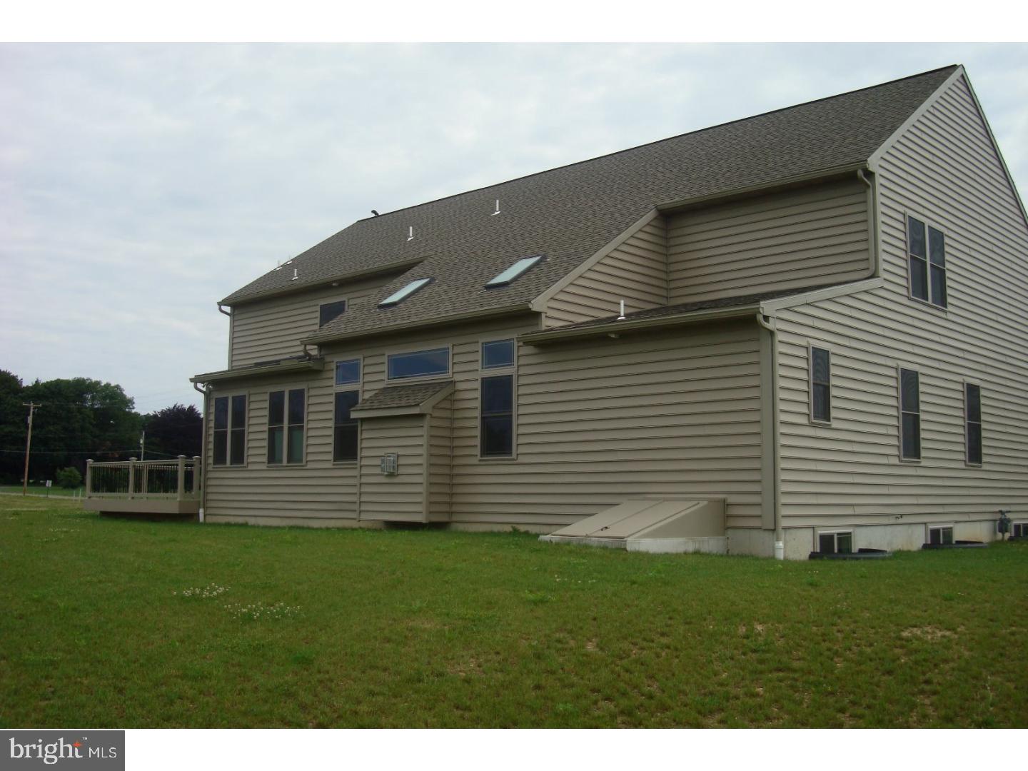 GREEN VALLEY CROSS - Residential