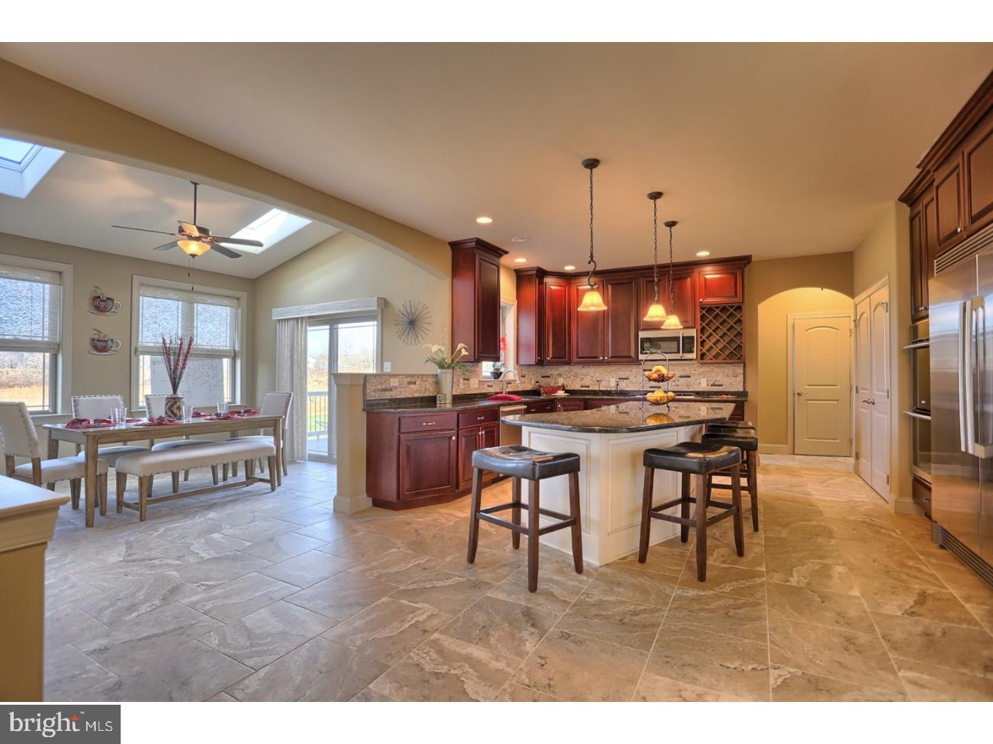 GREEN VALLEY CROSS - Residential