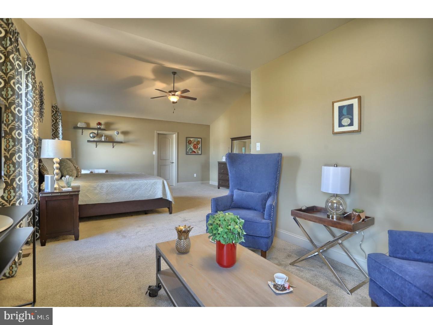 GREEN VALLEY CROSS - Residential