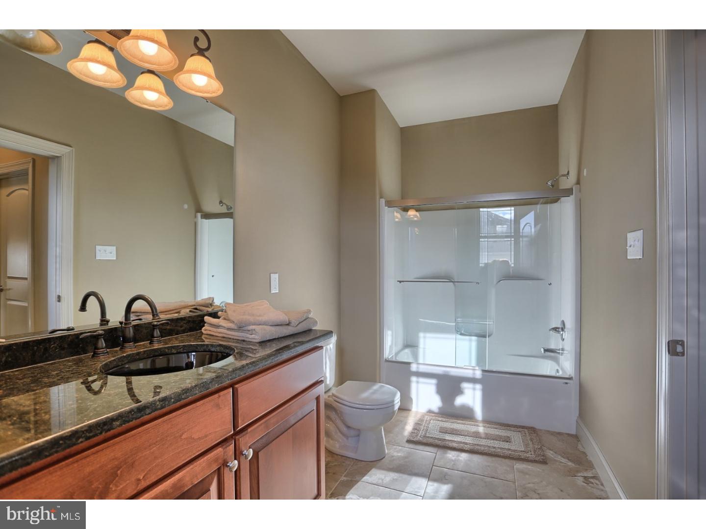 GREEN VALLEY CROSS - Residential