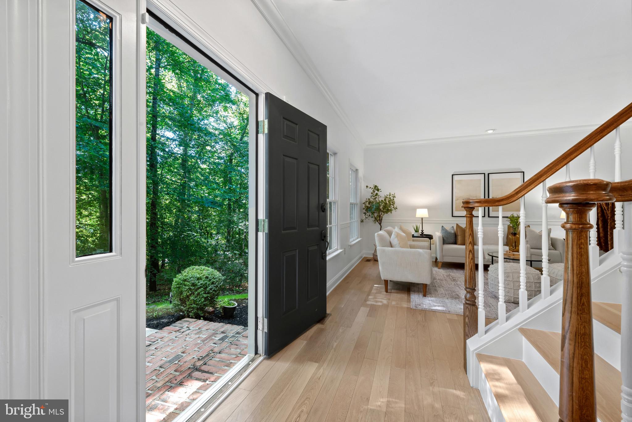 1224 NOB HILL DRIVE
