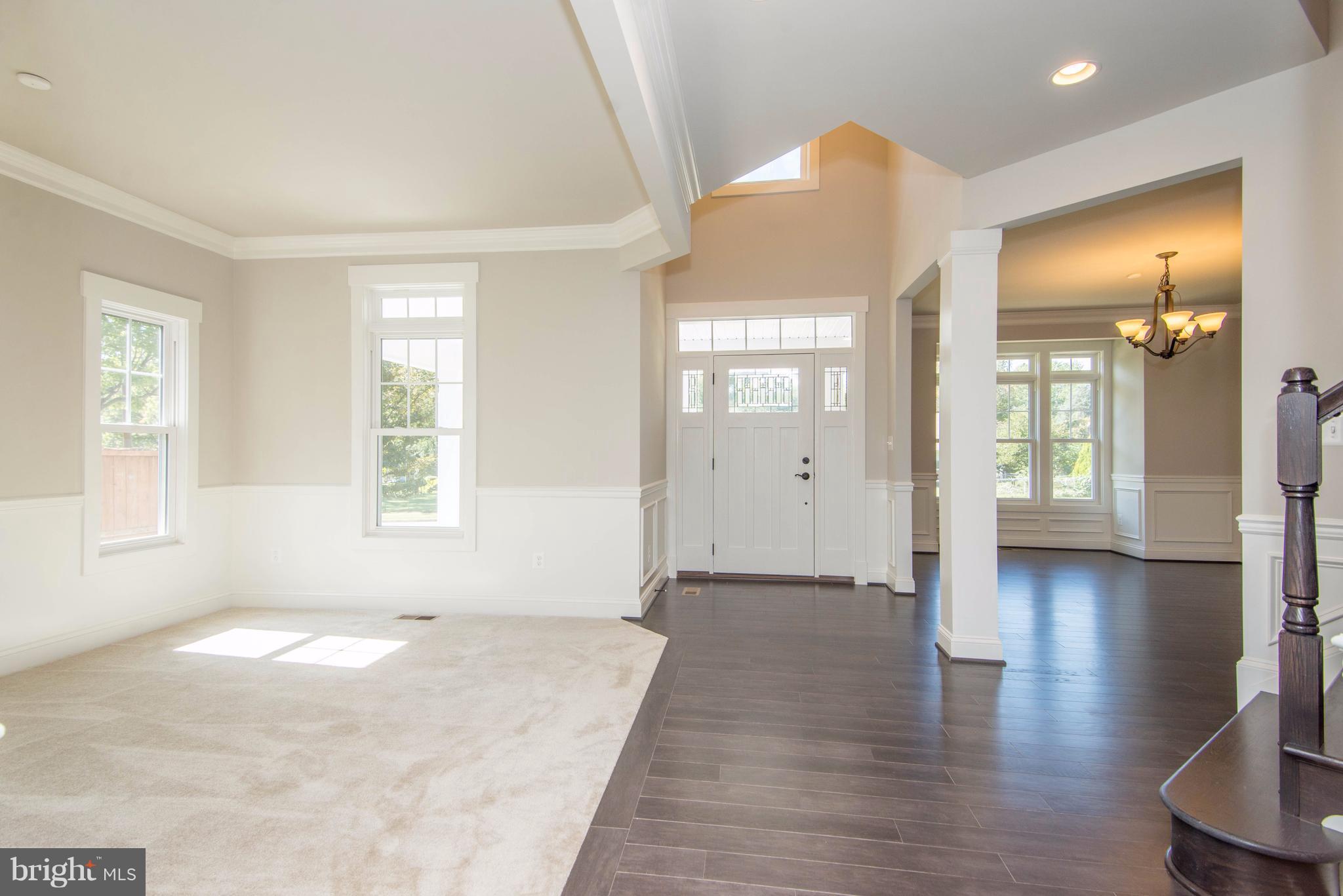 PIMMIT VIEW - Residential Lease