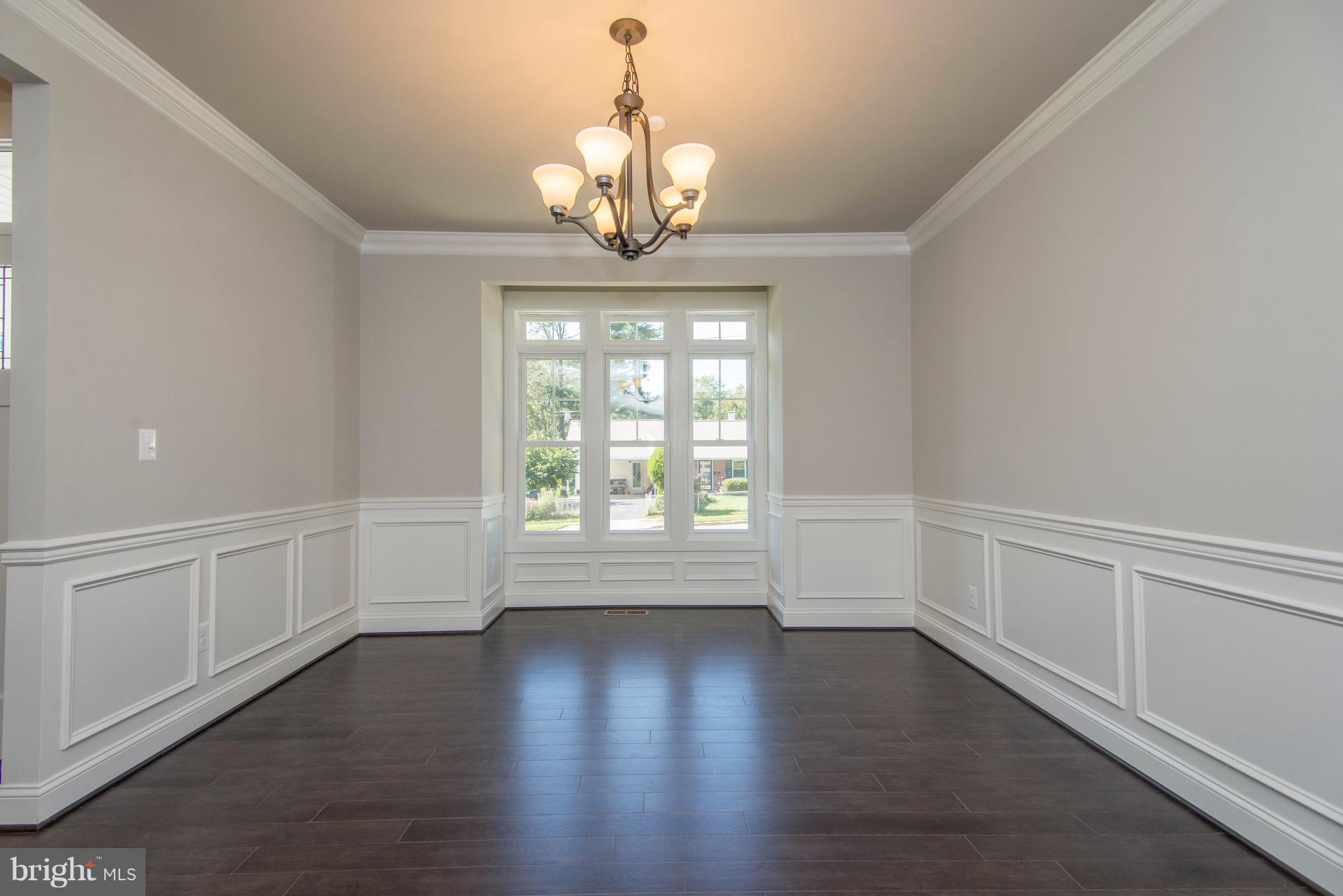 PIMMIT VIEW - Residential Lease