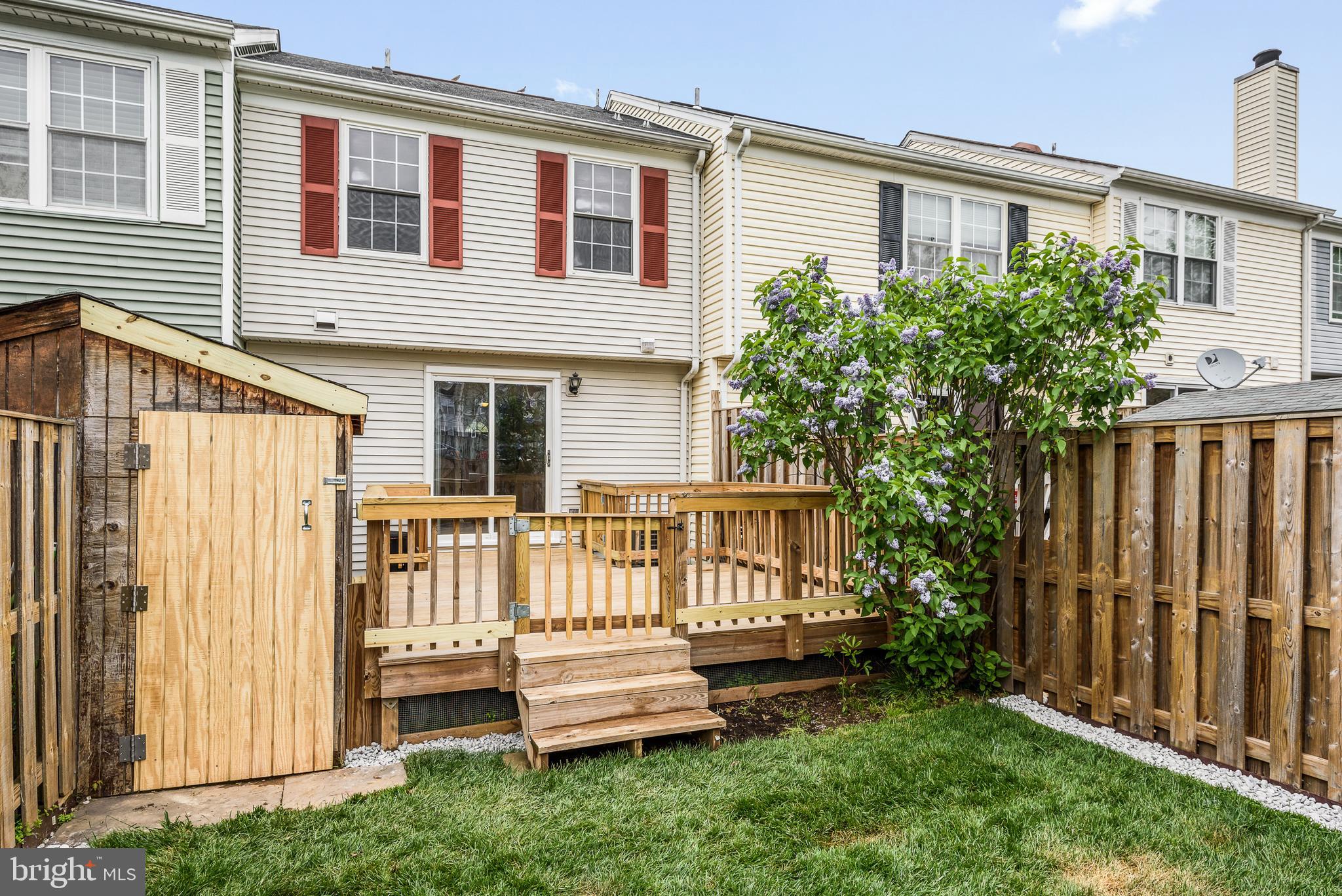 COUNTRYSIDE - Residential