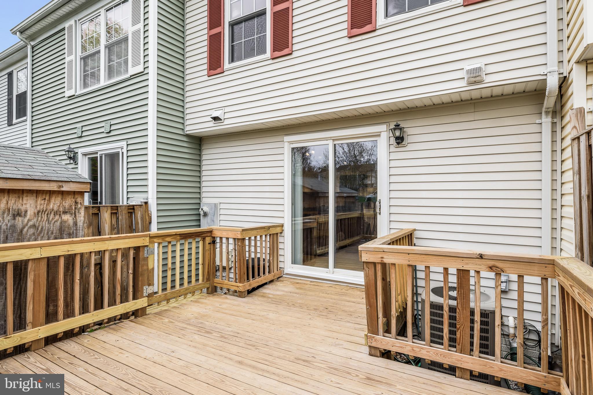 COUNTRYSIDE - Residential