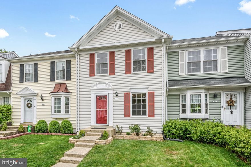 Beautiful 2 bedroom, 2 bath home in a great Sterling location. Light and bright main level features wood floors, a spacious family room, renovated kitchen with granite counter-tops and breakfast area with access to large deck. Upper level has 2 large bedrooms and an updated full bath. Finished lower level has large family room/rec room and full bath, Enjoy outdoor living from the wood deck and fenced yard with storage shed. Lot backs to open common area. Conveniently located with easy access to major transportation routes, shopping and recreational activities.