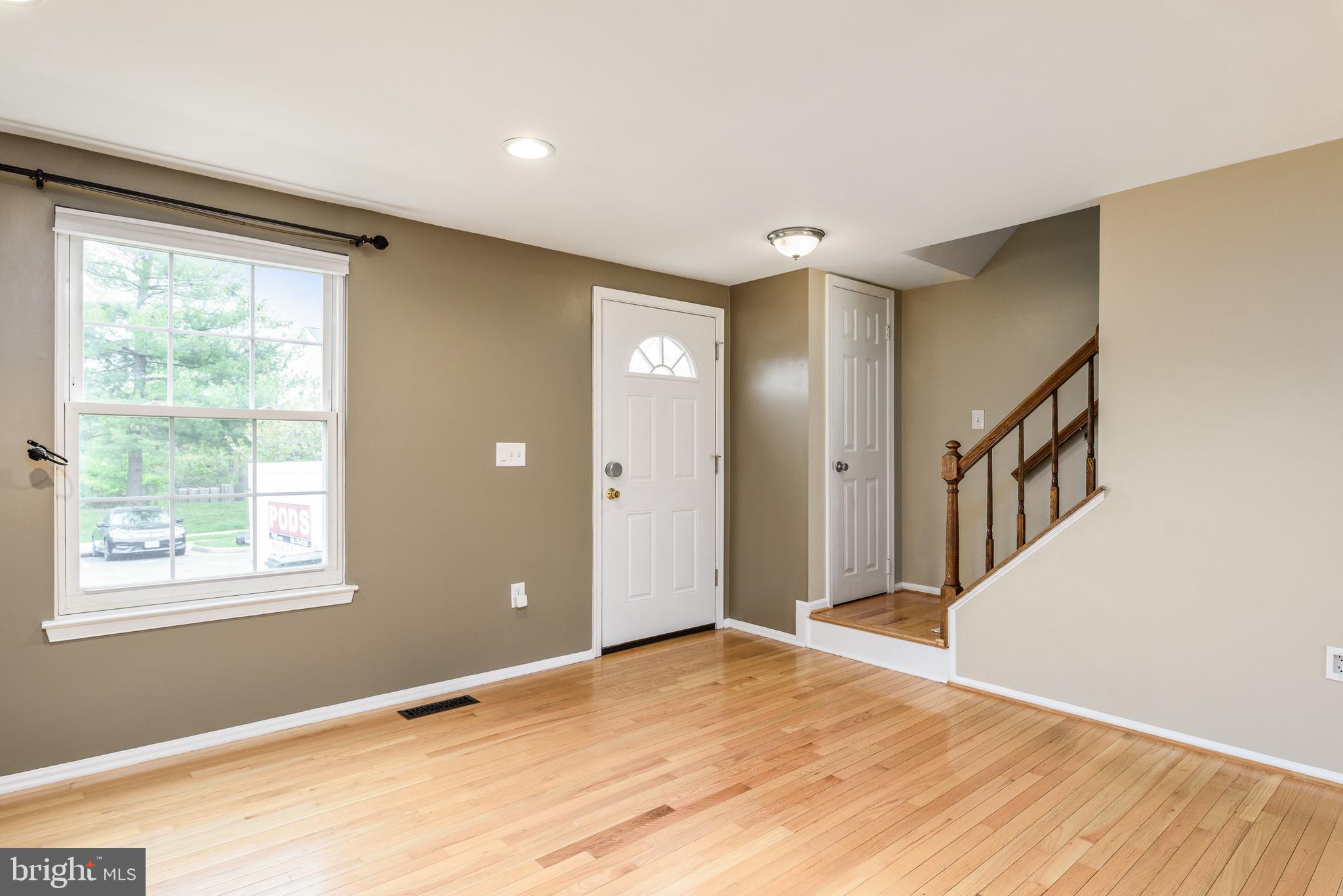 COUNTRYSIDE - Residential