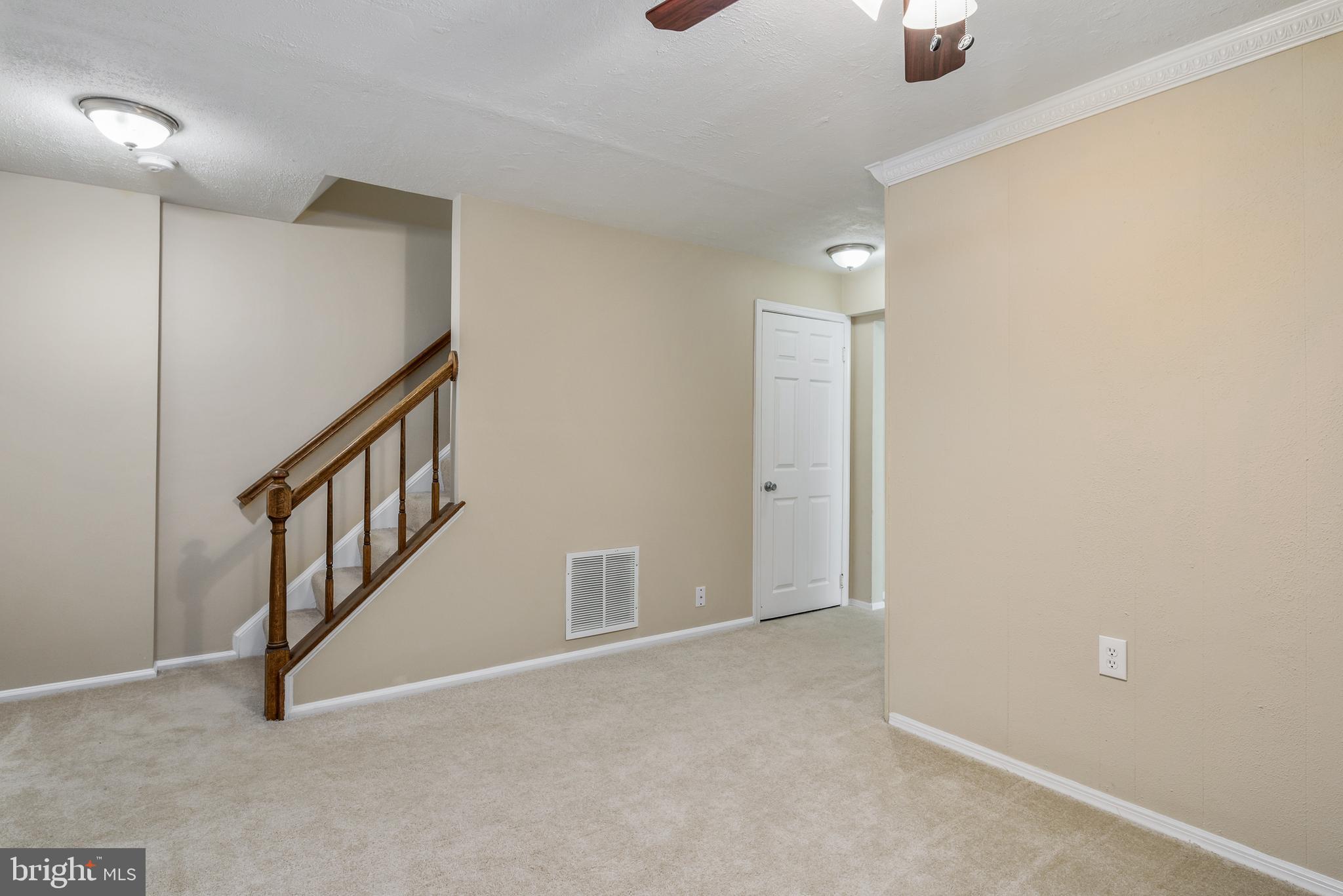 COUNTRYSIDE - Residential