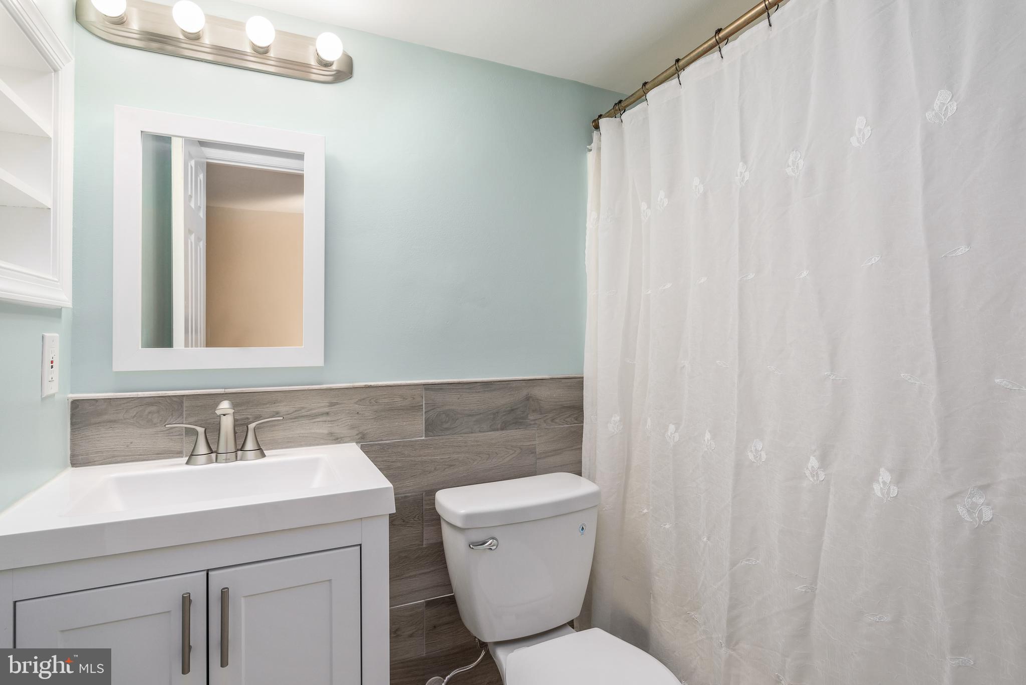 COUNTRYSIDE - Residential