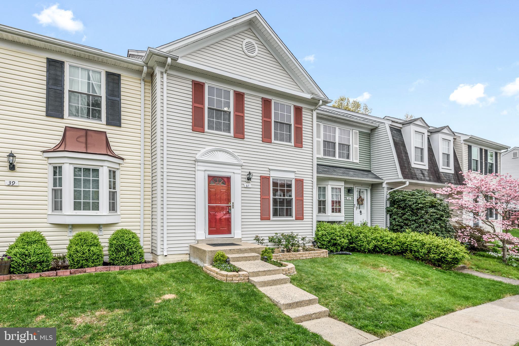 COUNTRYSIDE - Residential