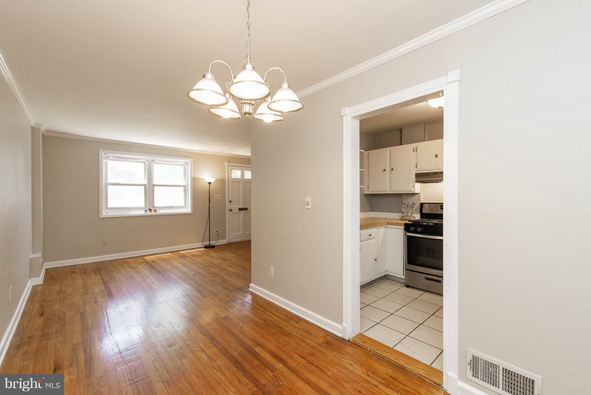 LAUREL GARDENS - Residential