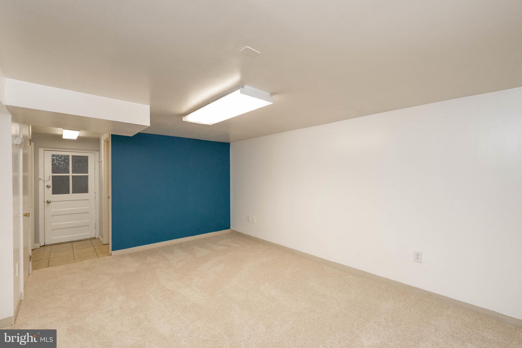 LAUREL GARDENS - Residential