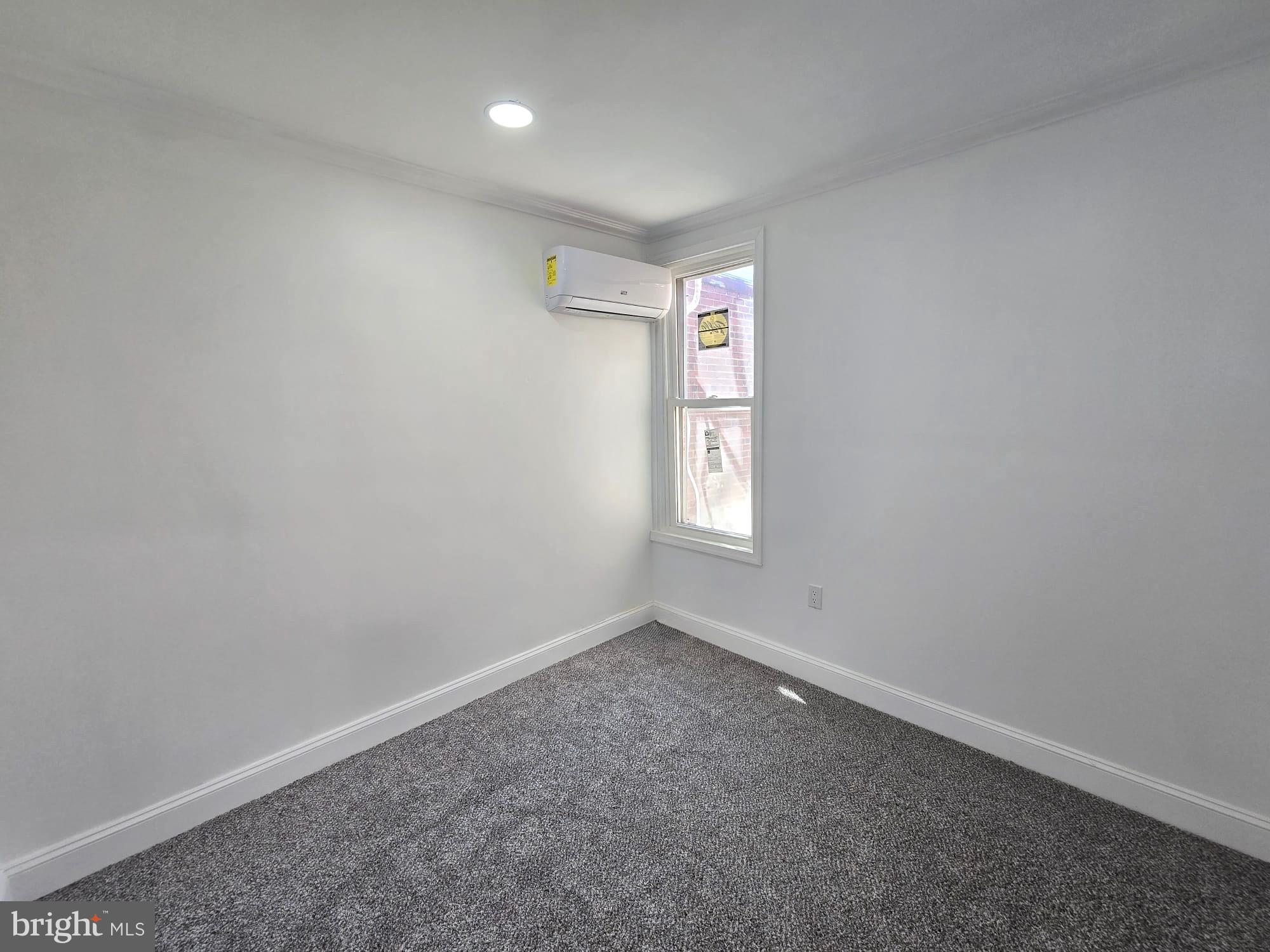 WEST OAK LANE - Residential