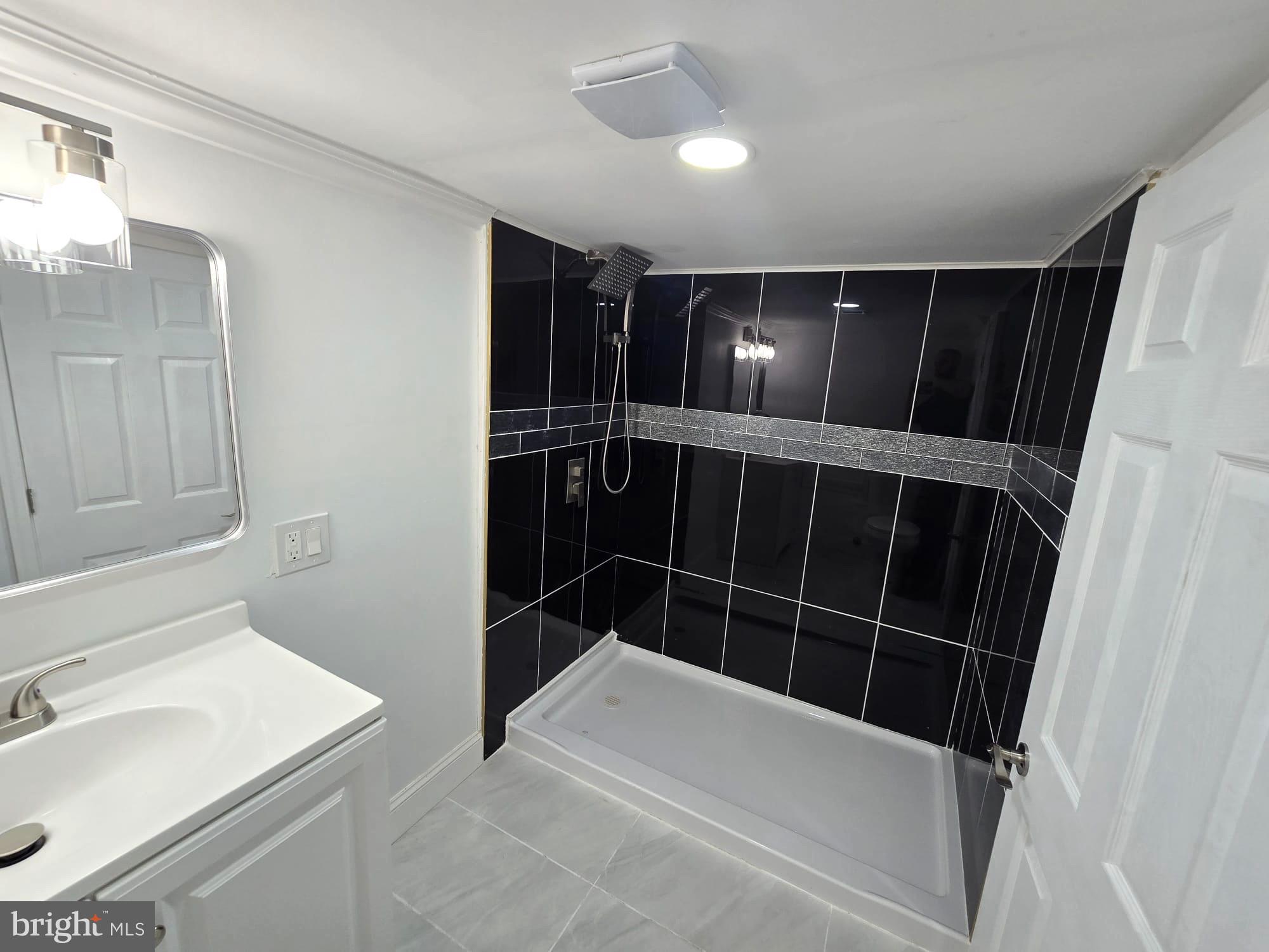 WEST OAK LANE - Residential