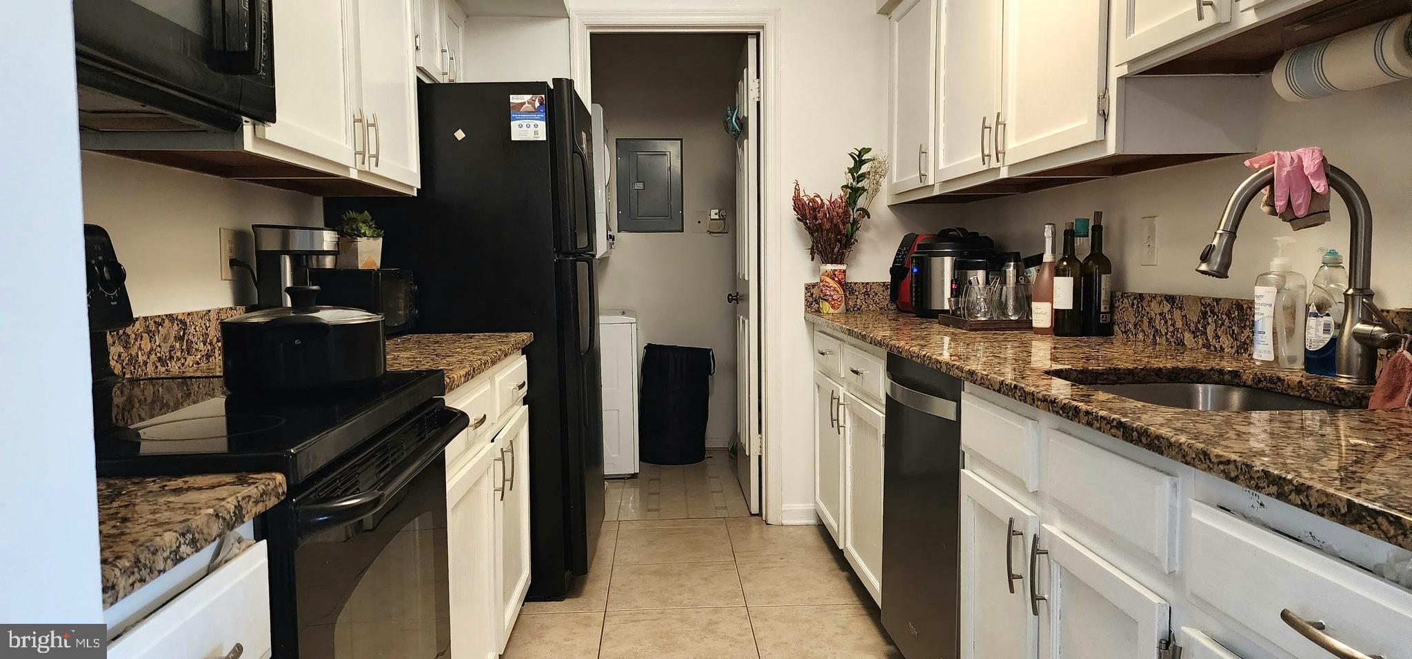 10204 ASHBROOKE COURT C 11