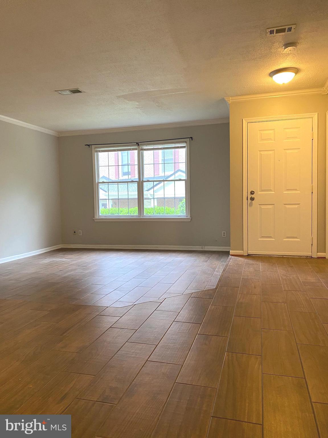 12625 KEMPSTON LANE