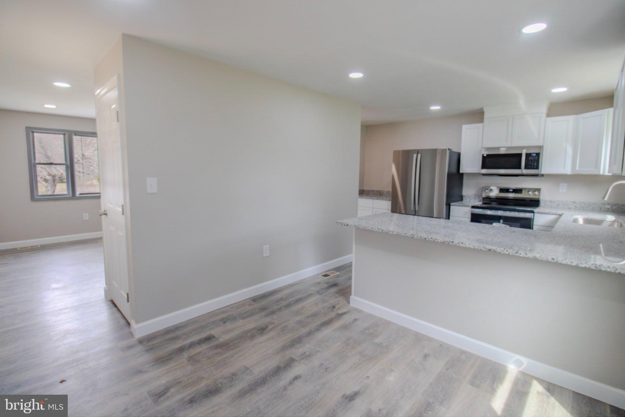 ZIGLER ESTATES - Residential