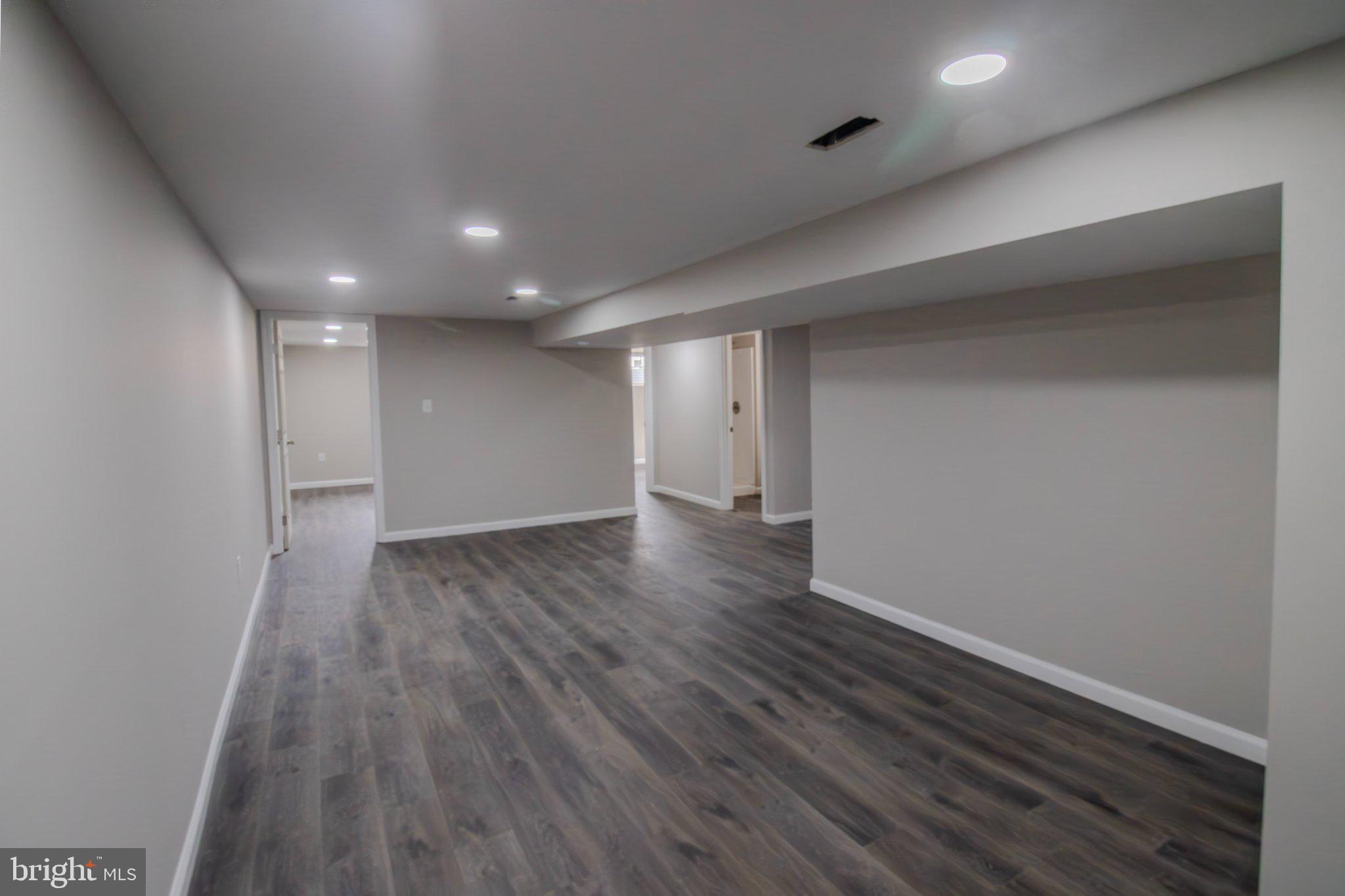 ZIGLER ESTATES - Residential