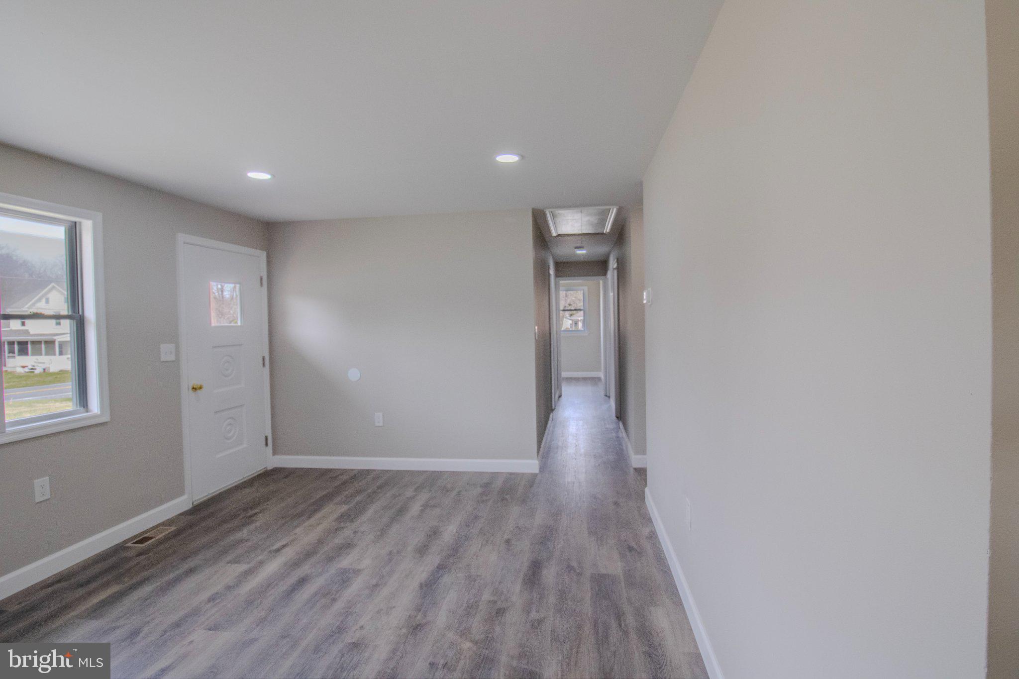 ZIGLER ESTATES - Residential