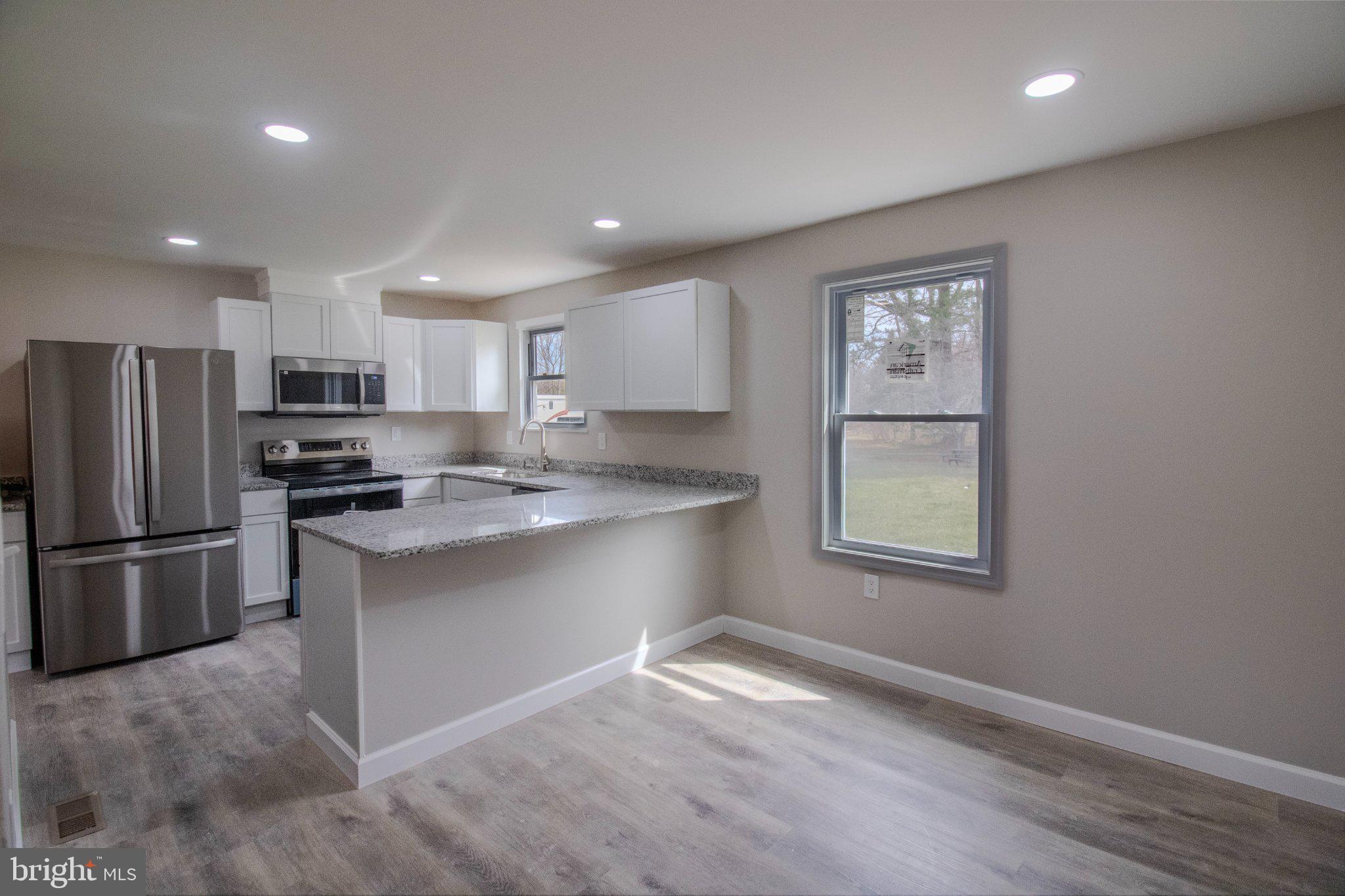 ZIGLER ESTATES - Residential