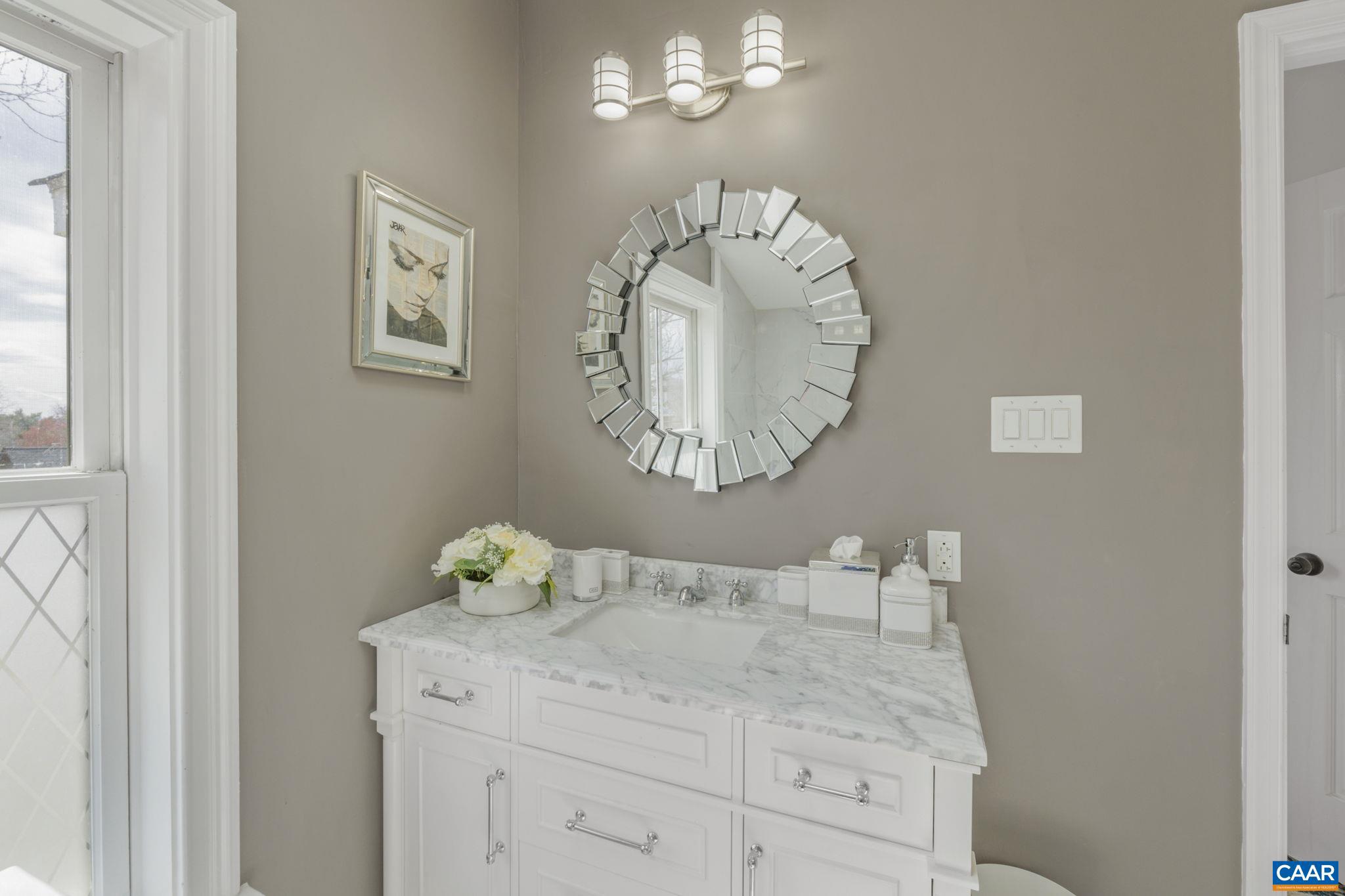 BELMONT - Residential