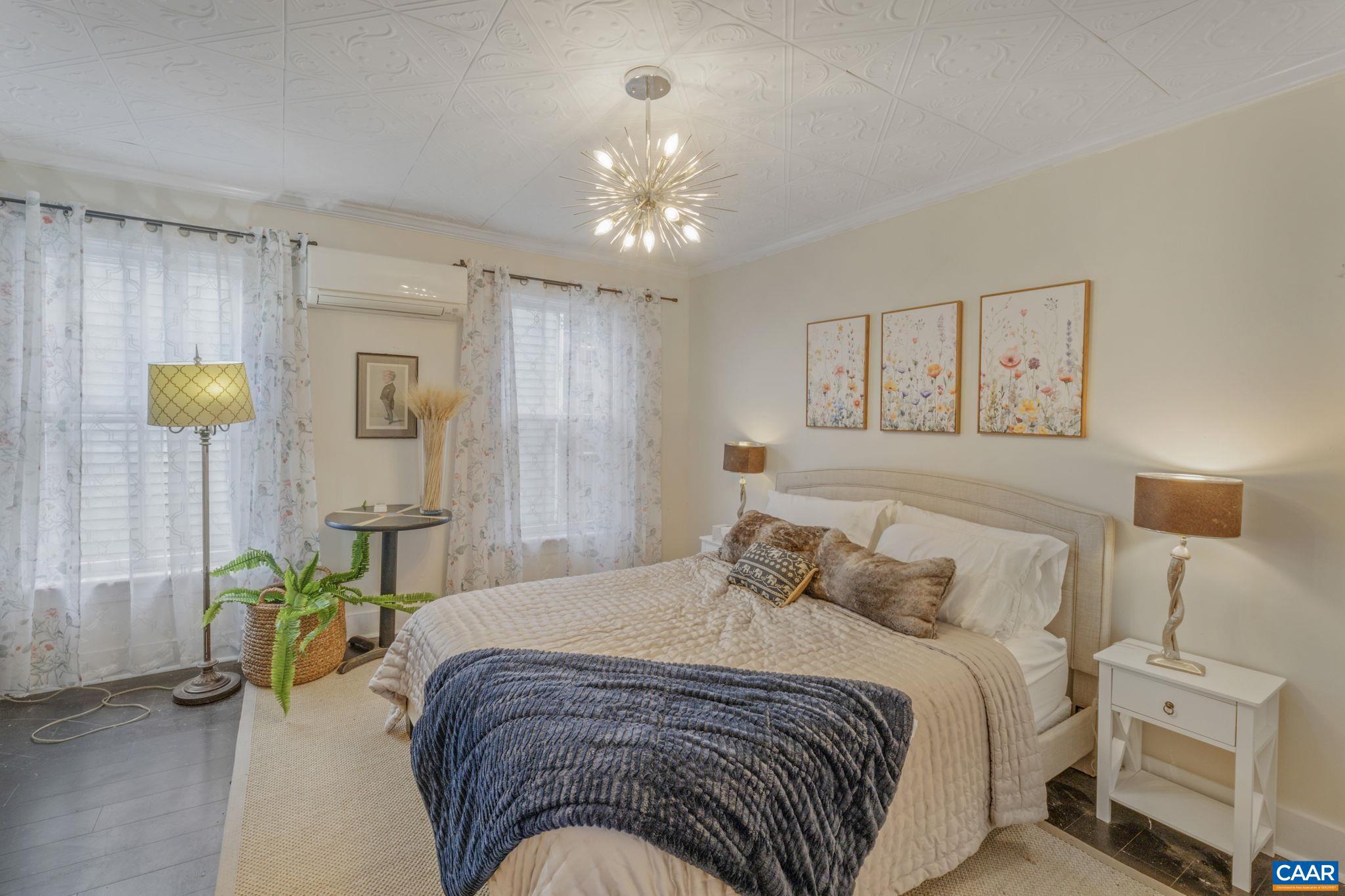 BELMONT - Residential