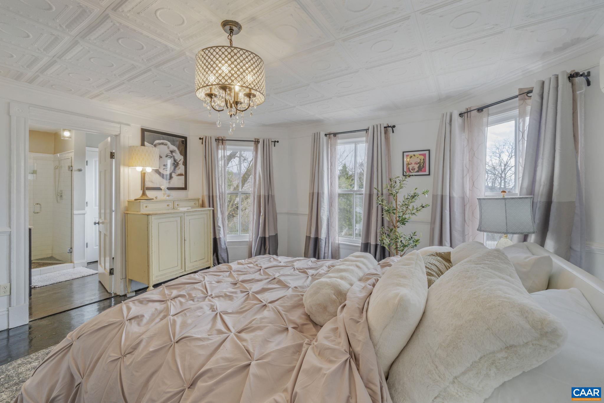 BELMONT - Residential