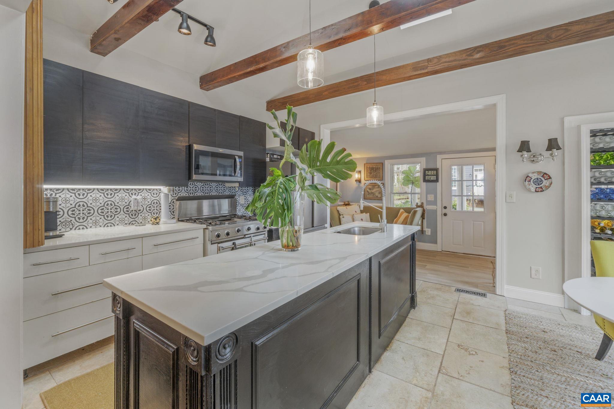 BELMONT - Residential