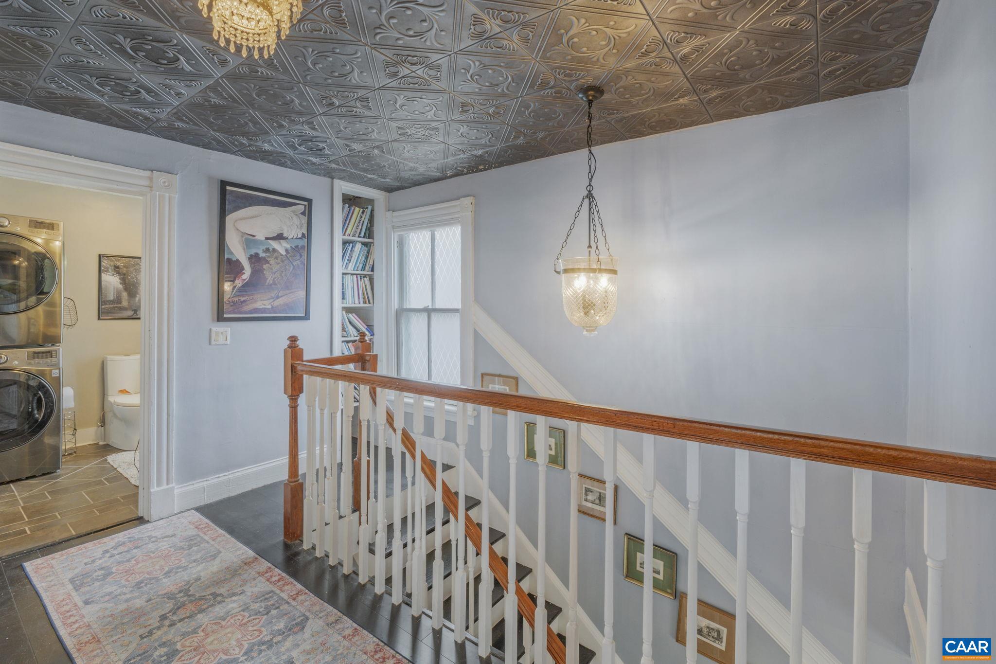 BELMONT - Residential