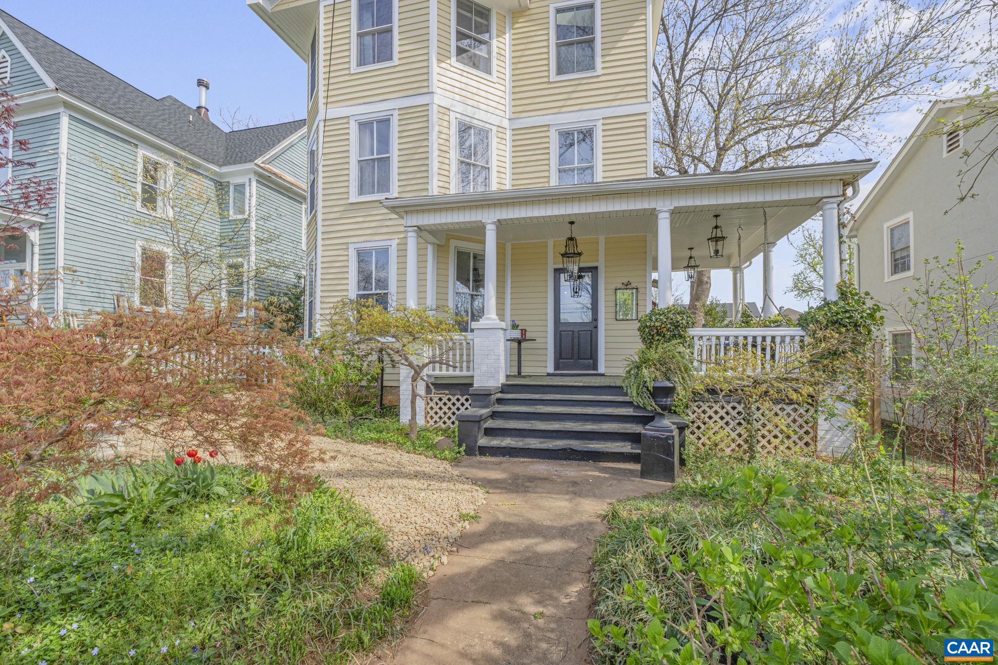 BELMONT - Residential