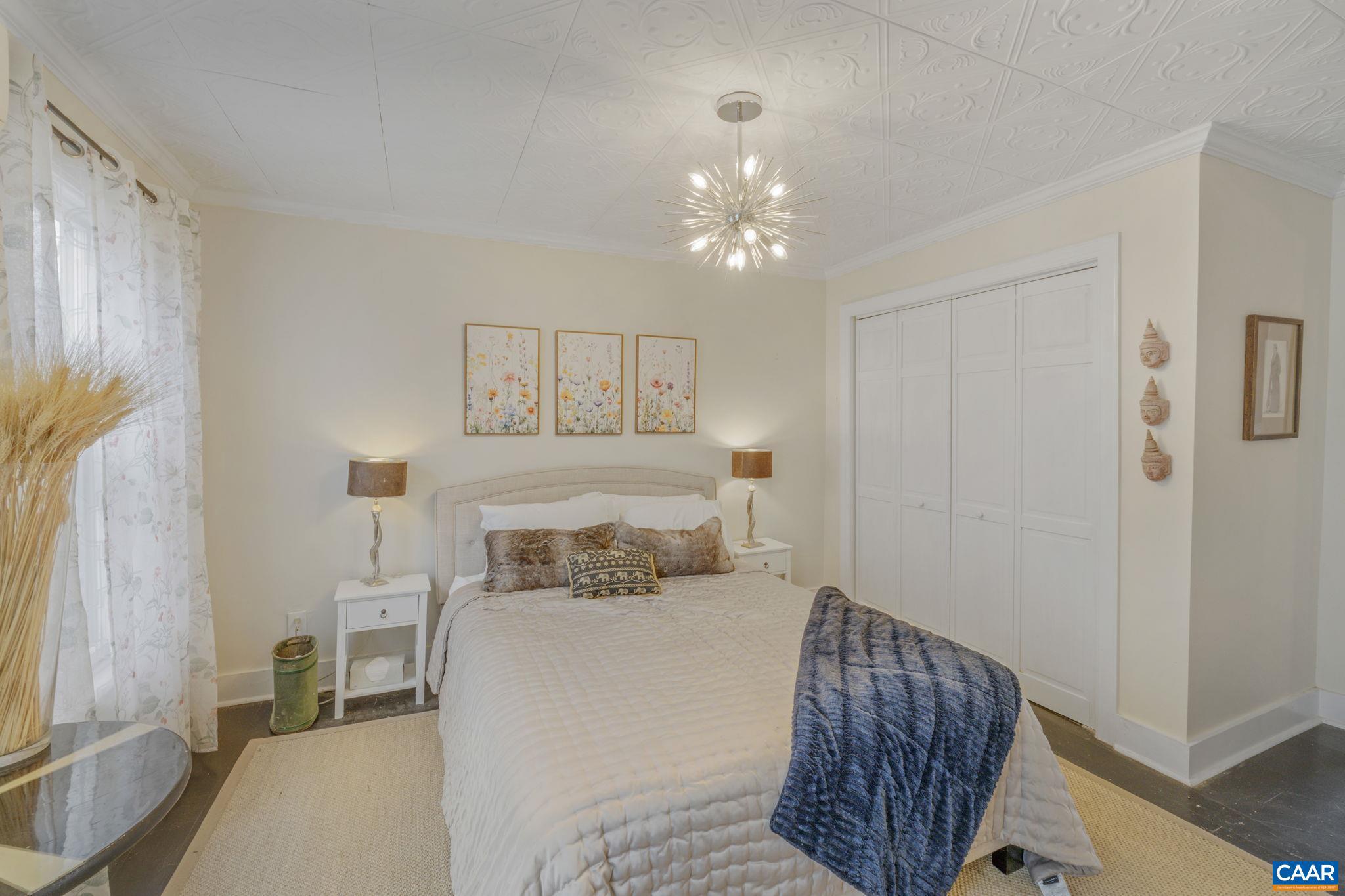 BELMONT - Residential