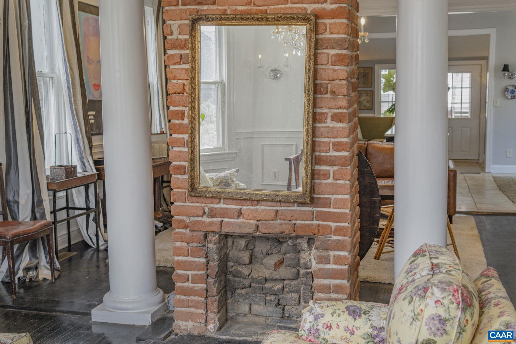 BELMONT - Residential