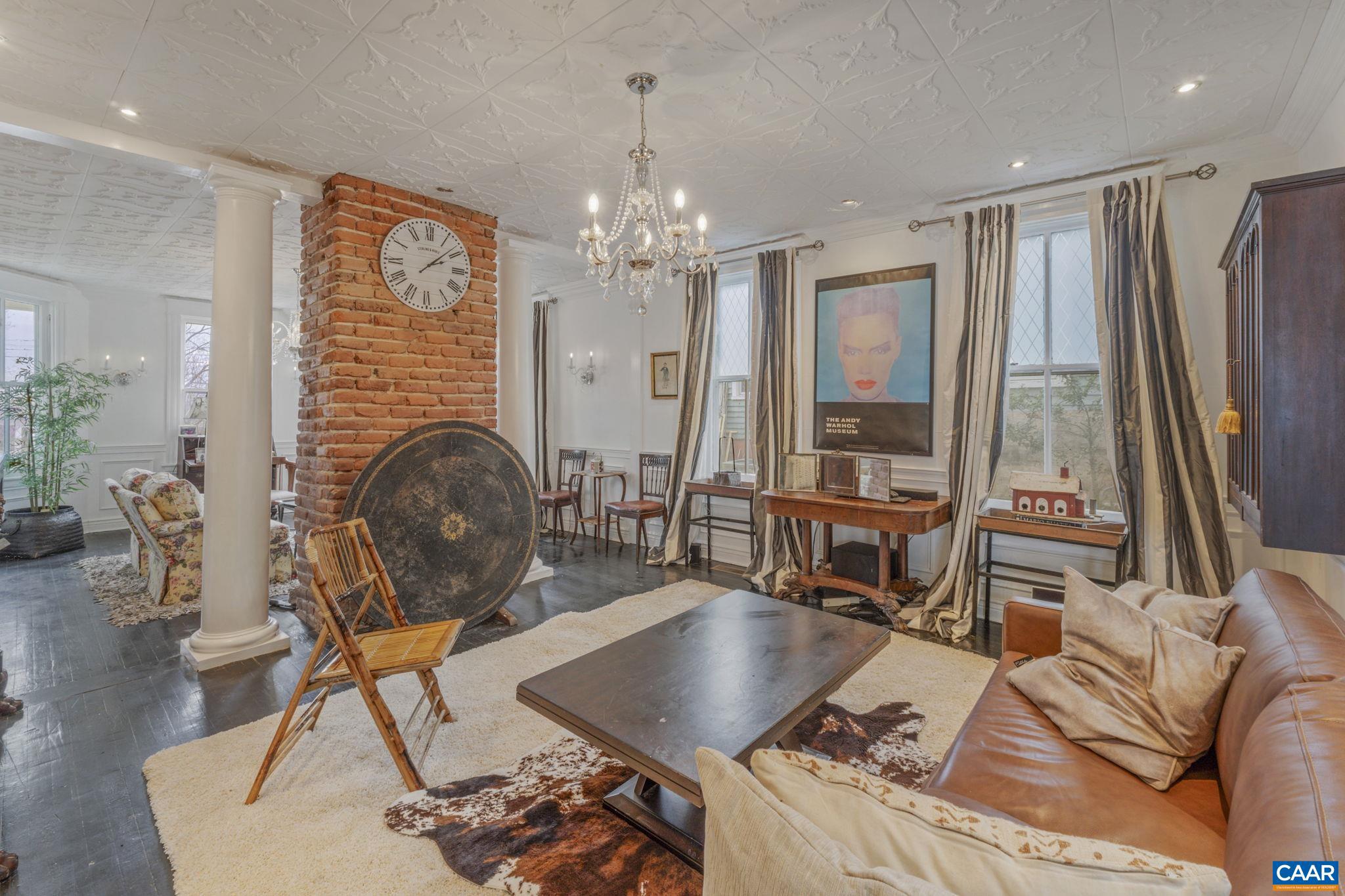 BELMONT - Residential