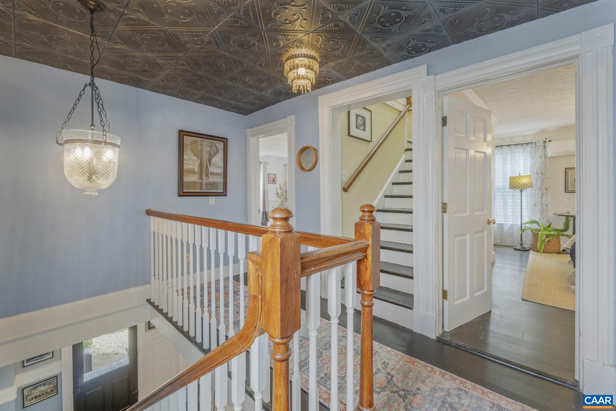 BELMONT - Residential