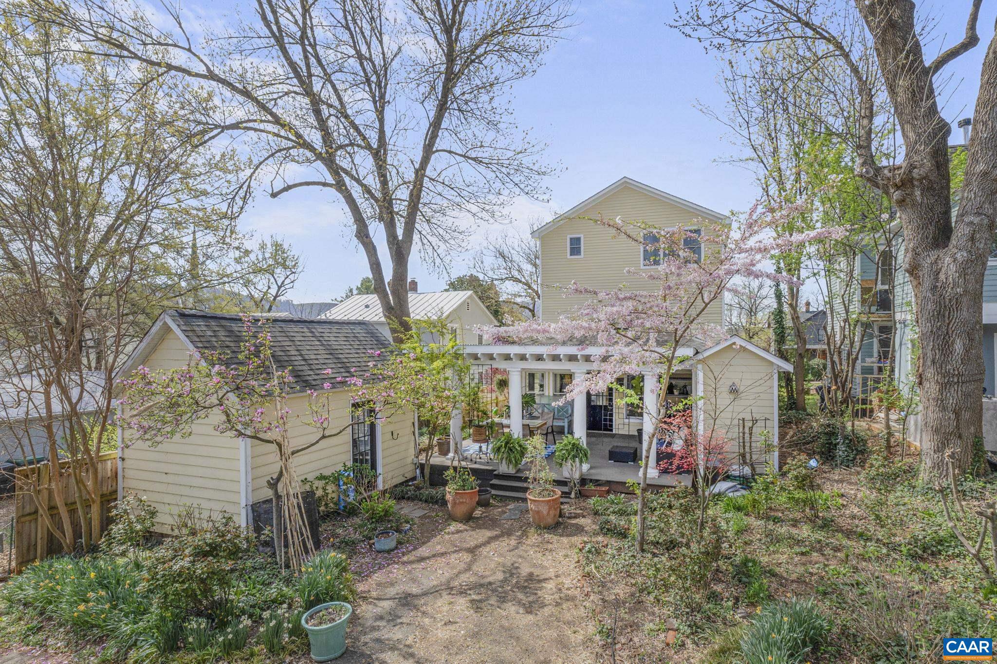 BELMONT - Residential