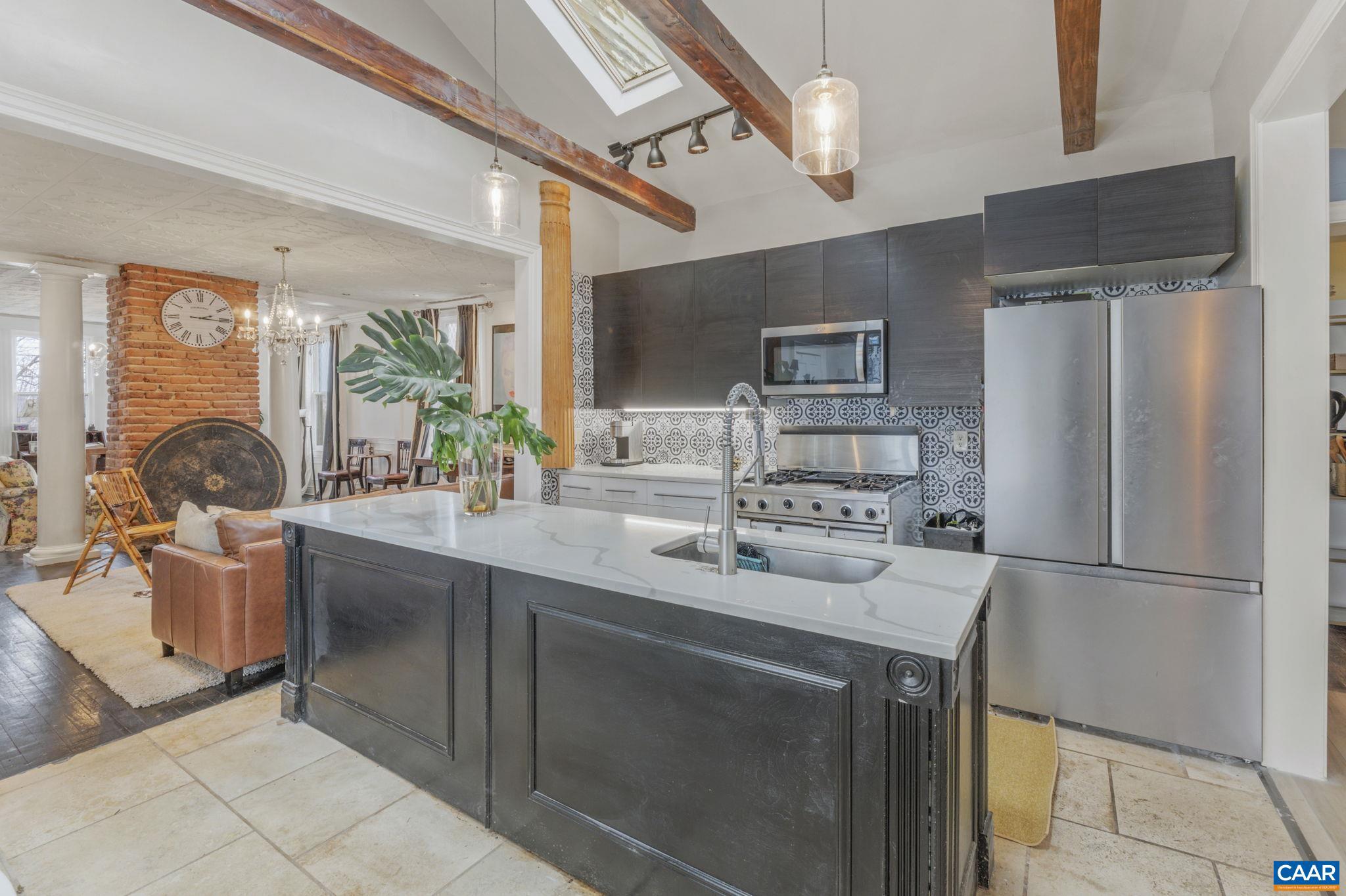 BELMONT - Residential