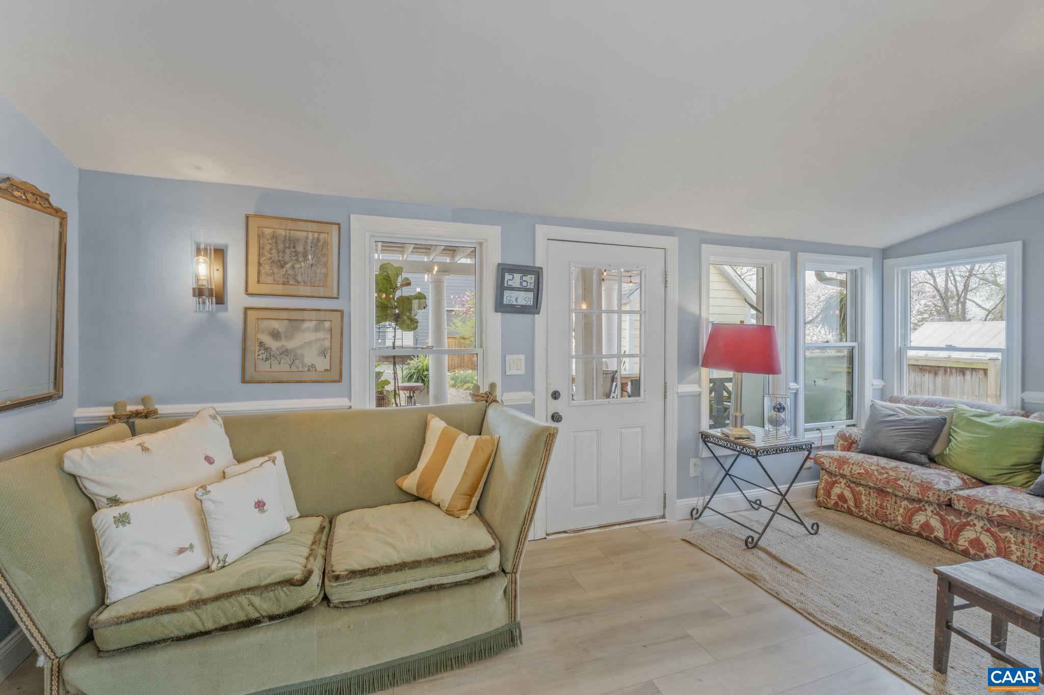 BELMONT - Residential