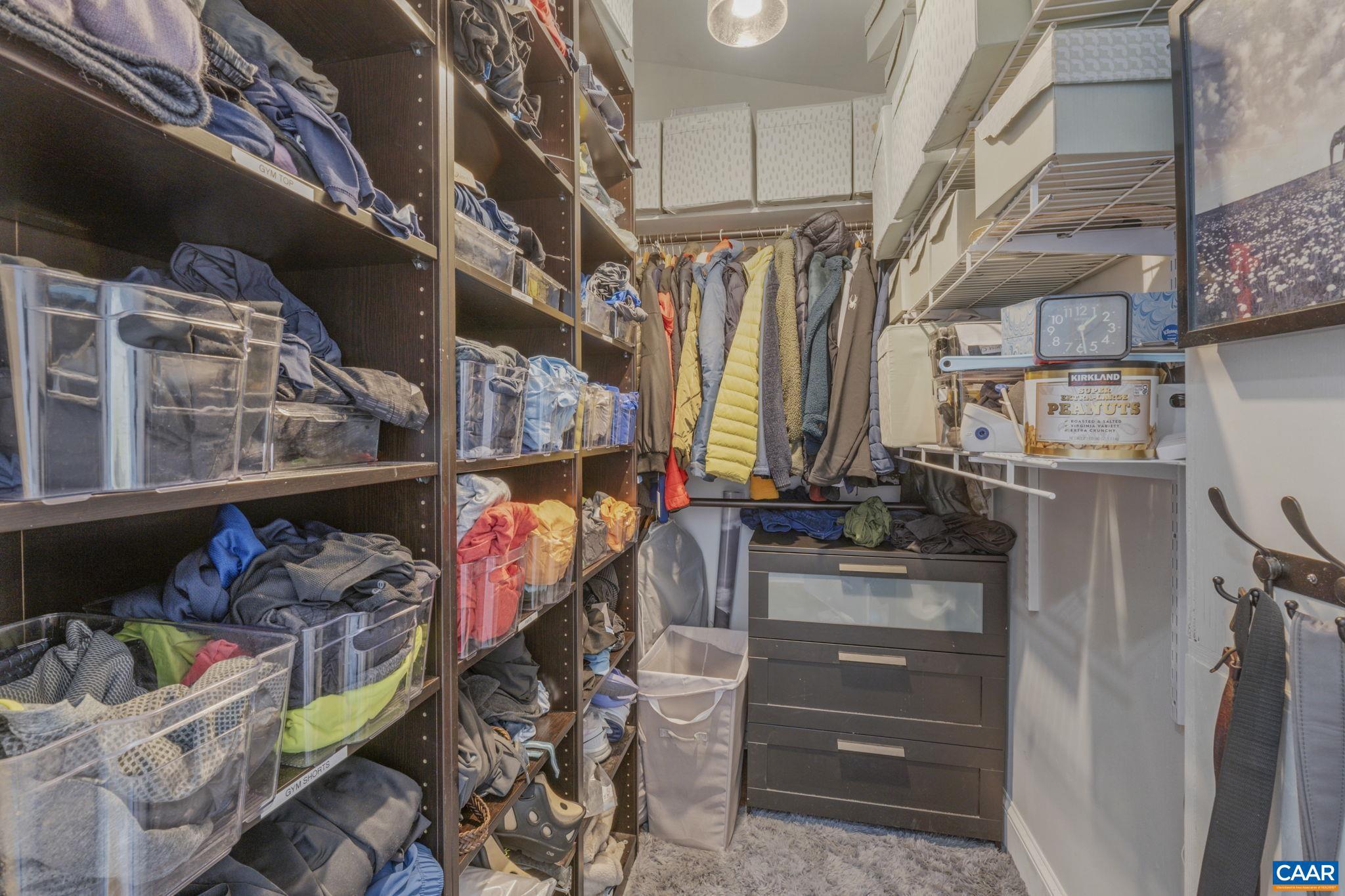 BELMONT - Residential