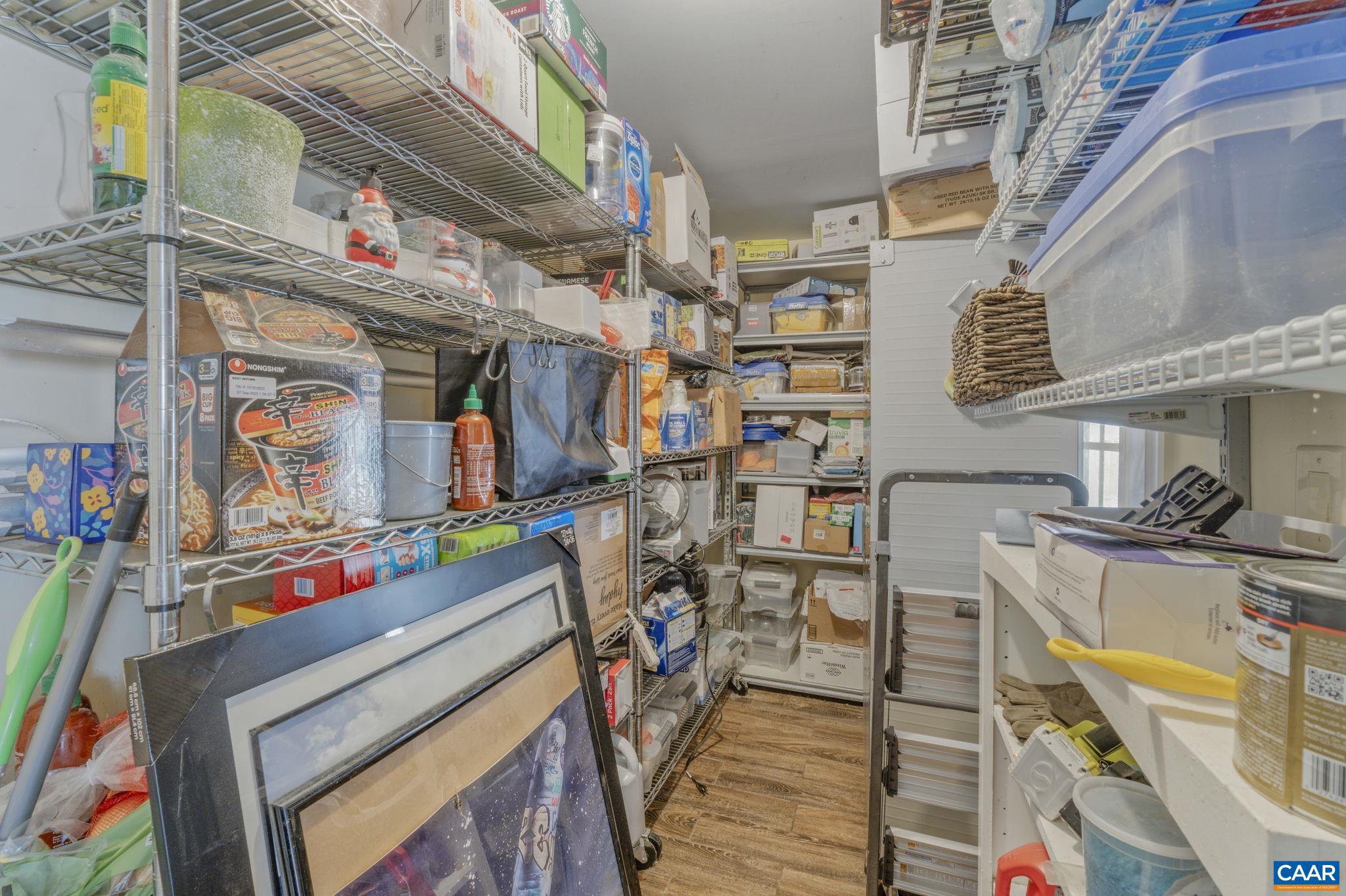 BELMONT - Residential