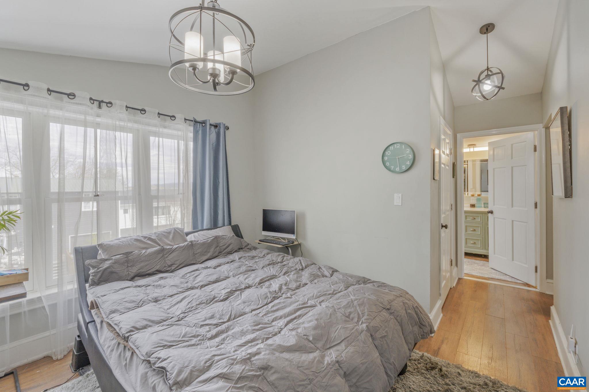 BELMONT - Residential