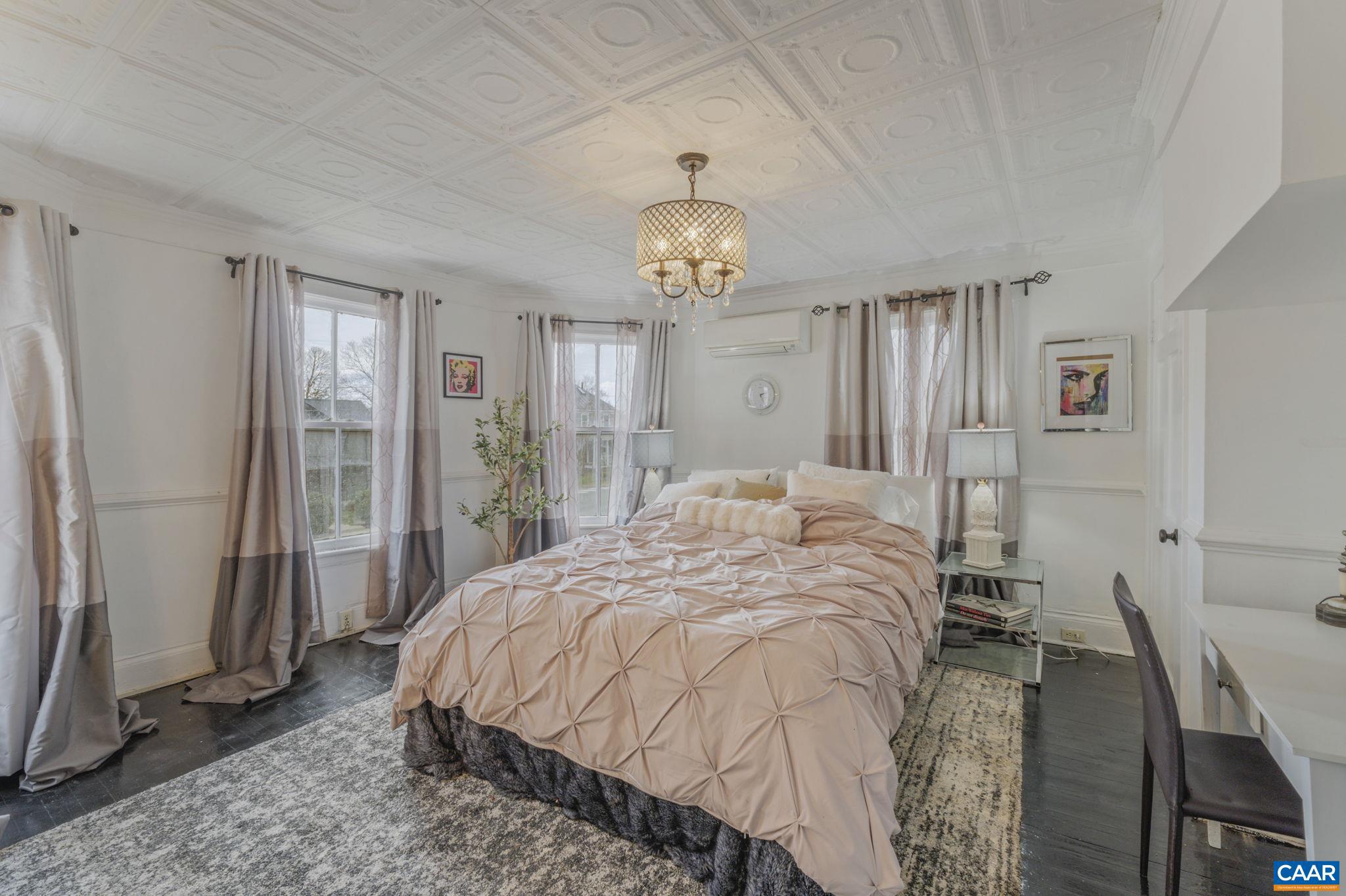 BELMONT - Residential