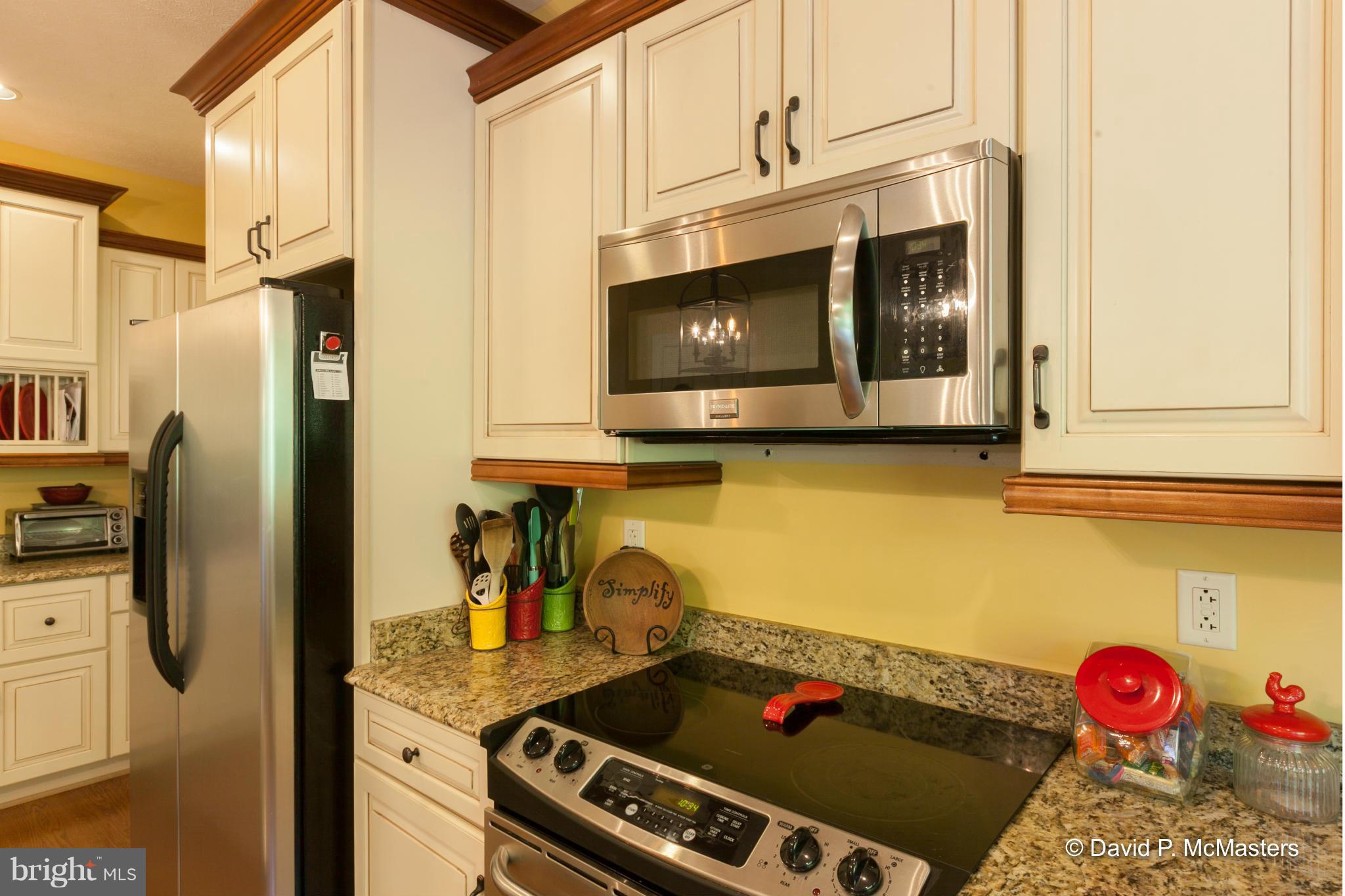 BROOKSIDE - Residential