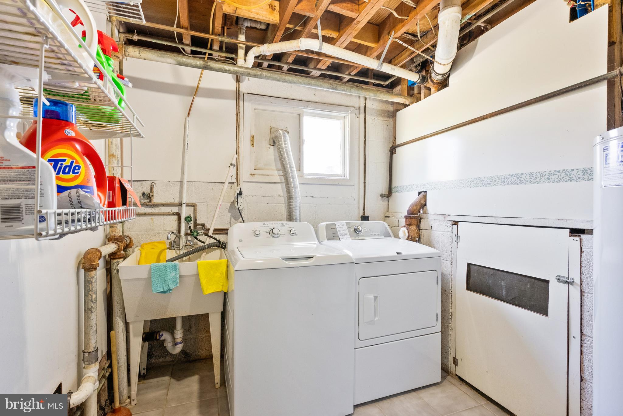 ANNANDALE TERRACE - Residential