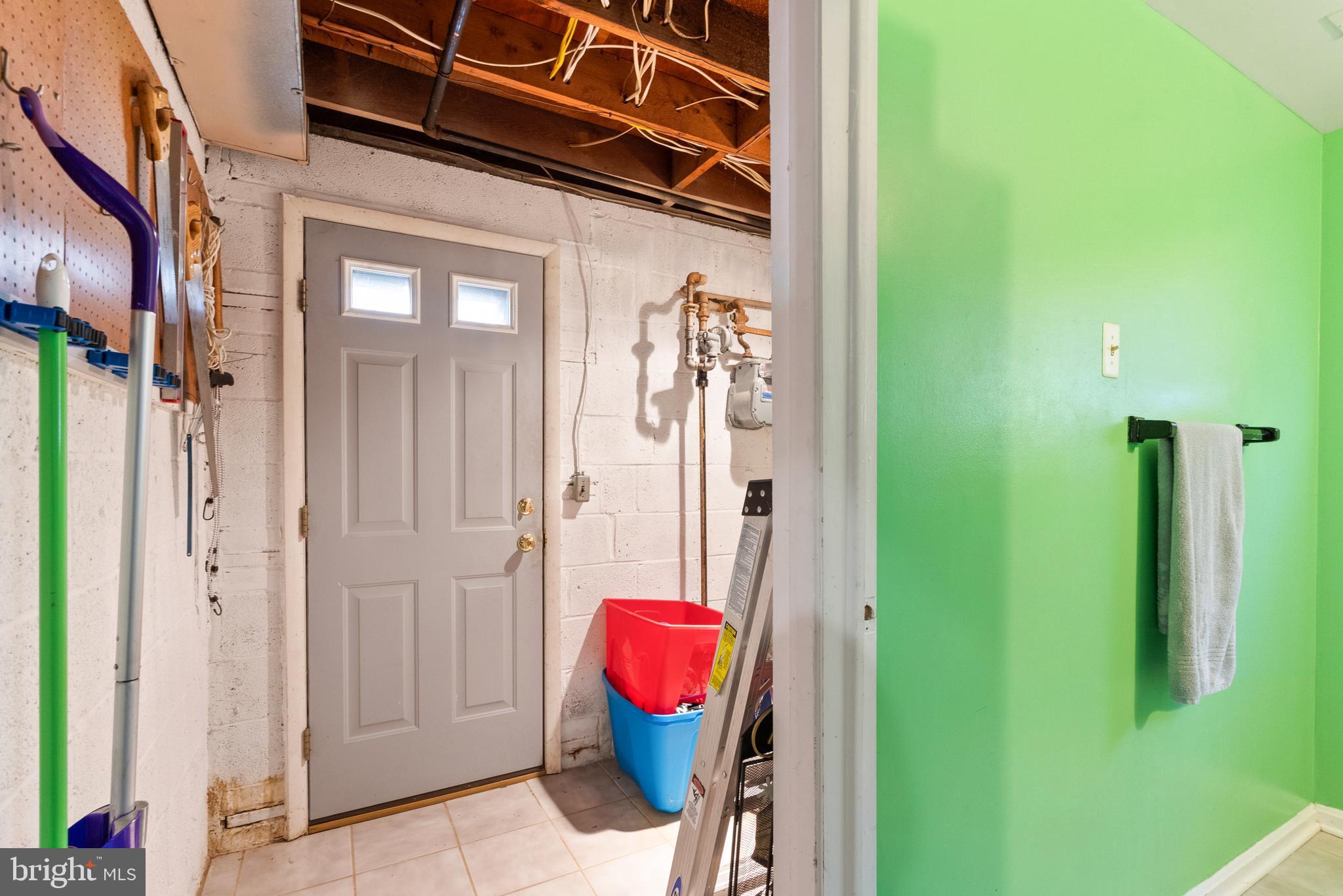 ANNANDALE TERRACE - Residential