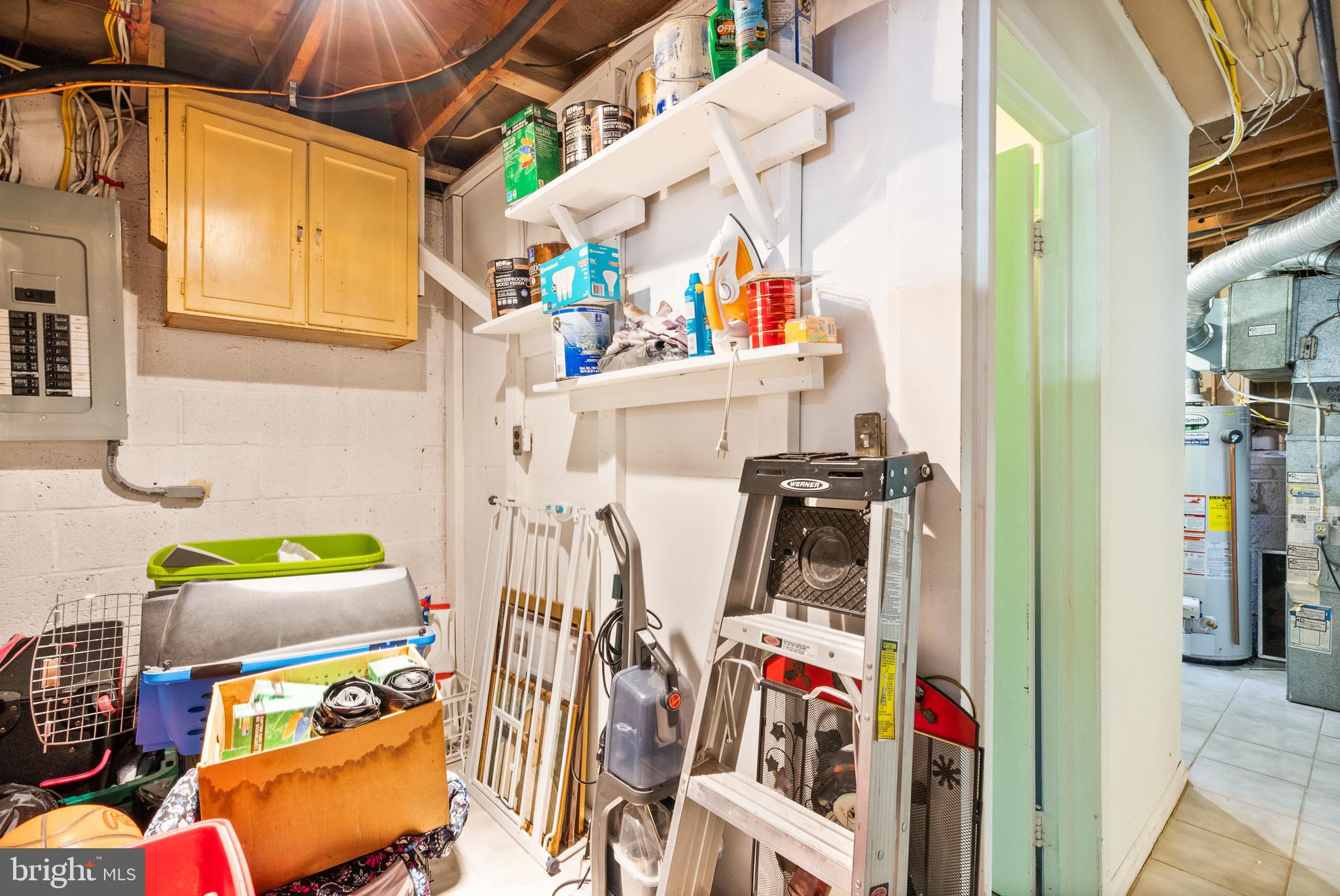 ANNANDALE TERRACE - Residential