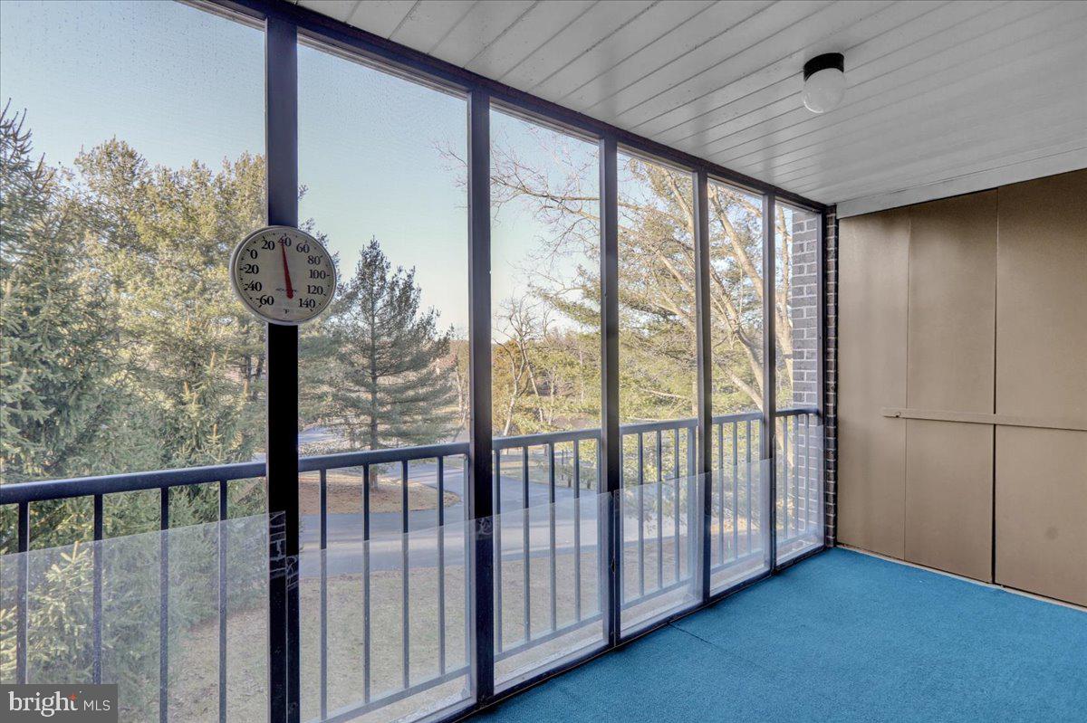 FLYING HILLS - Residential