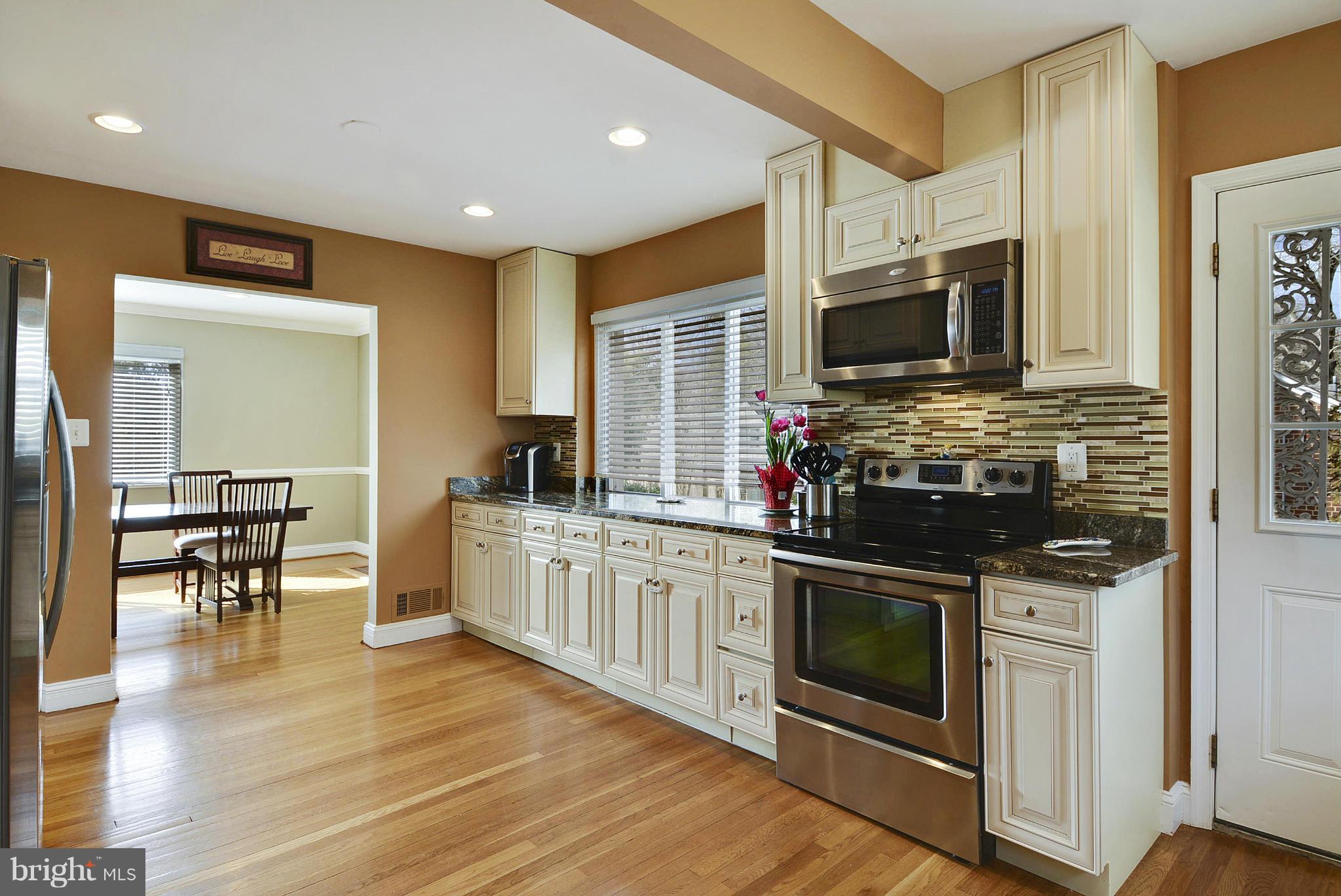 SLEEPY HOLLOW MANOR - Residential