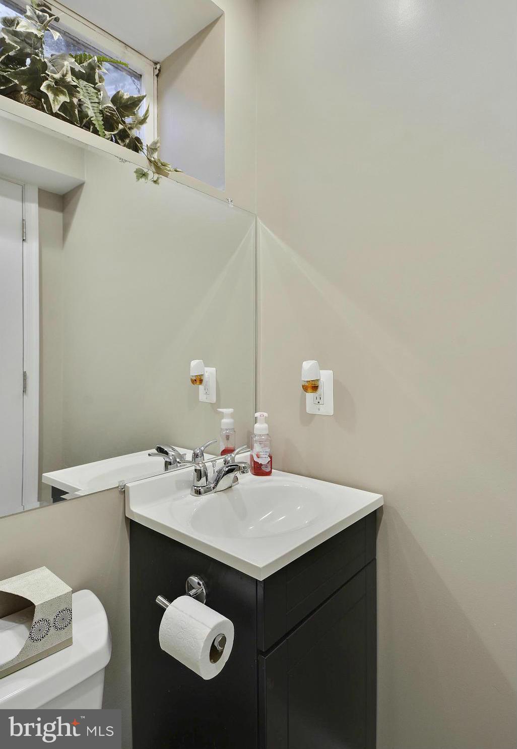 SLEEPY HOLLOW MANOR - Residential