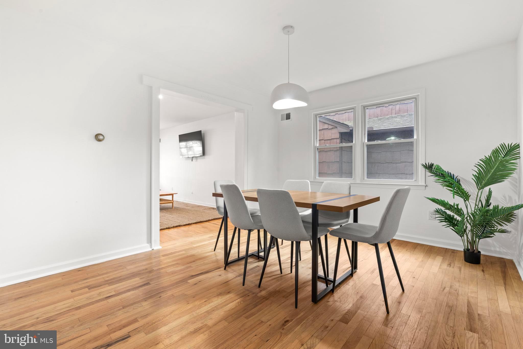 282 CLERMONT TERRACE